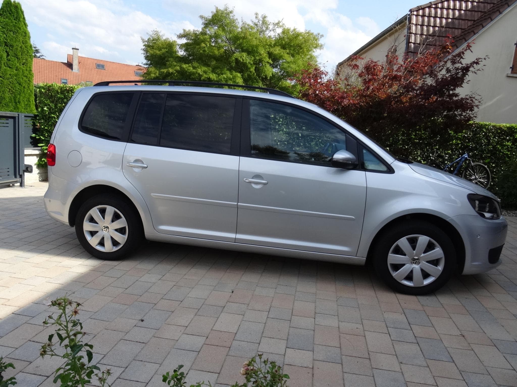 VW Touran 1.4 TSI DSG (2014) - Photo 4