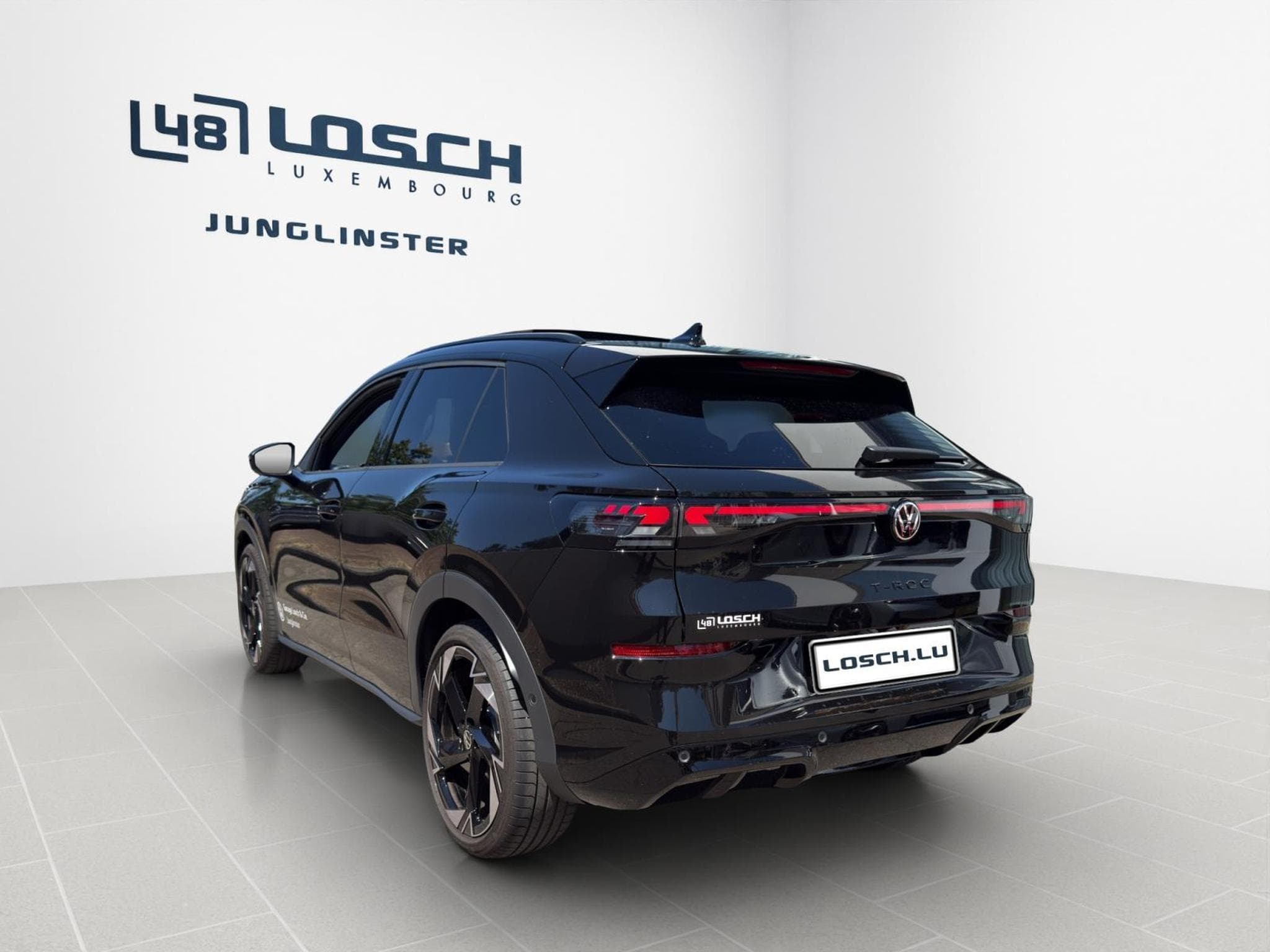 VW T-Roc R-Line 1.5 eTSI 150PS DSG (2026) - Photo 7