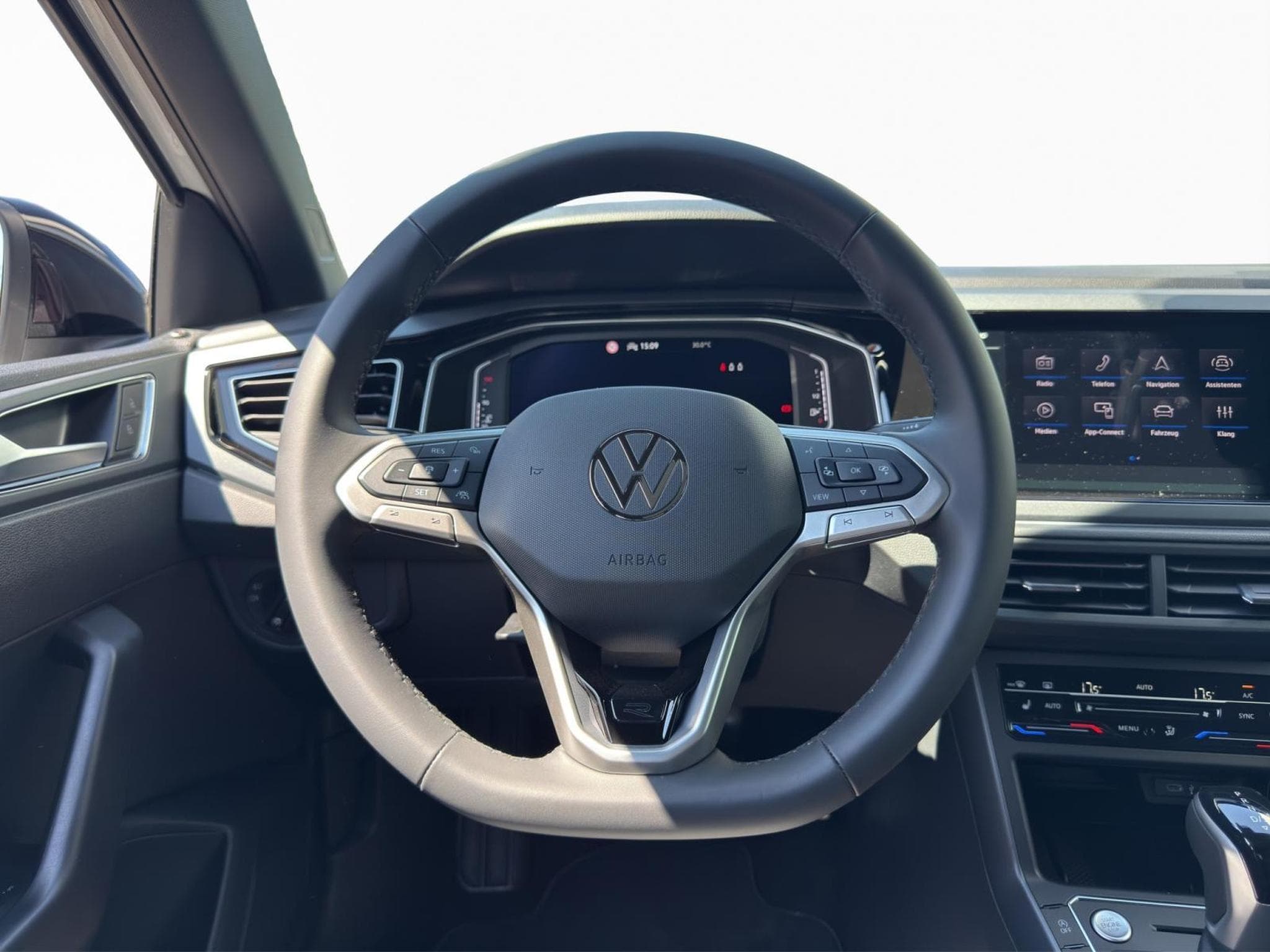 VW Taigo R-Line (2026) - Photo 10