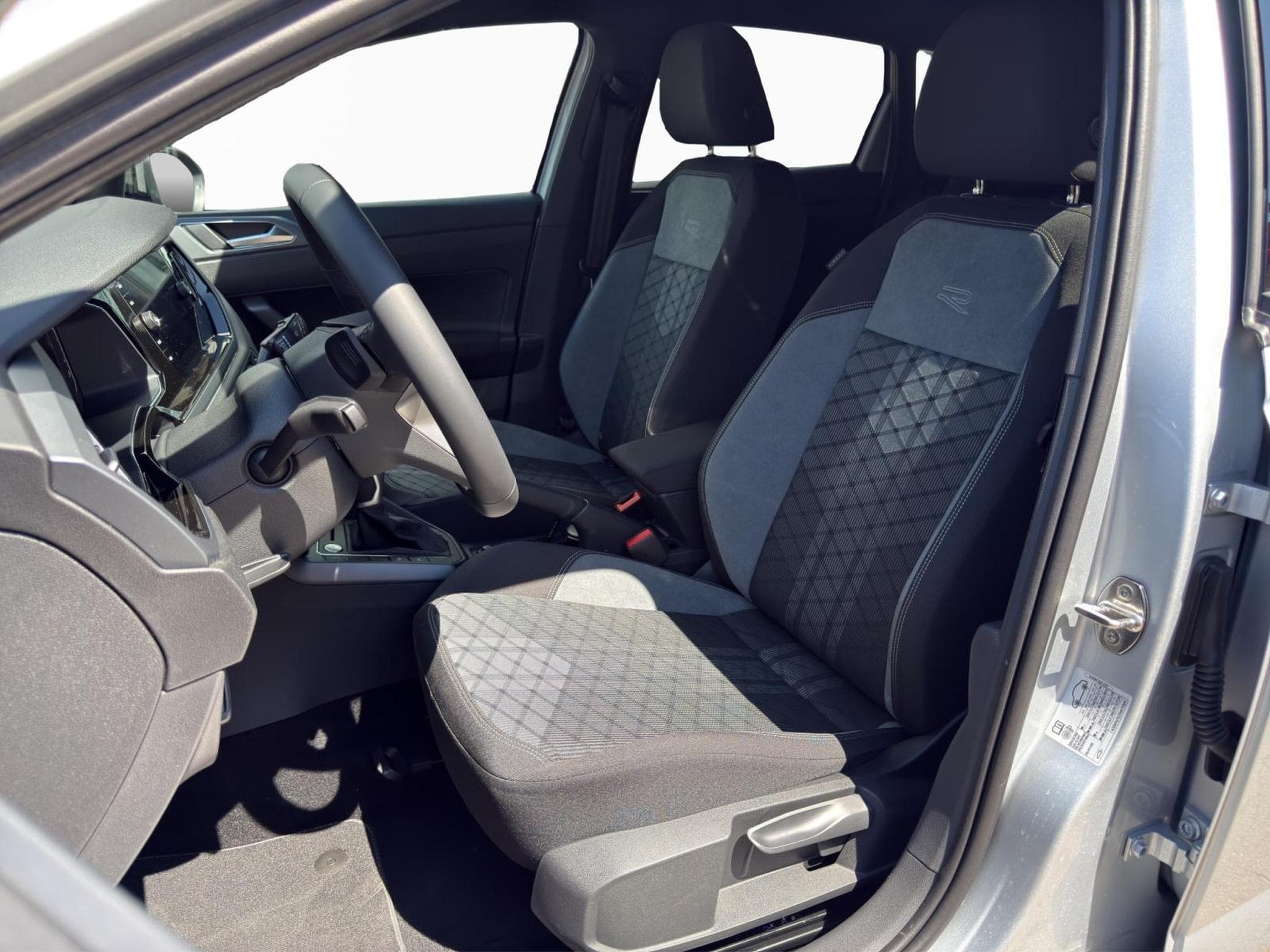 VW Taigo R-Line (2026) - Photo 2