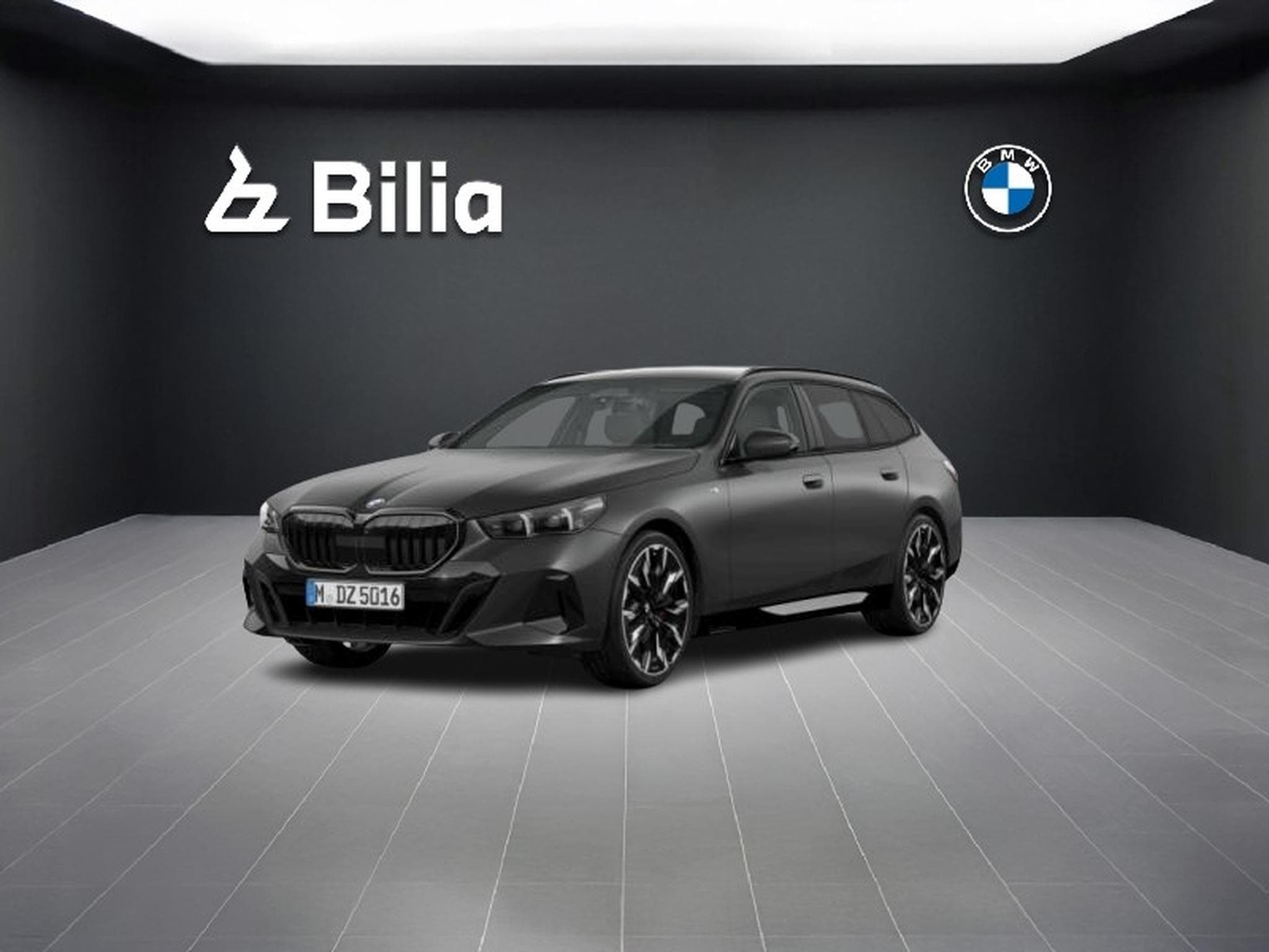 BMW 520 520d xDrive Touring M sport (2025) - Photo 1