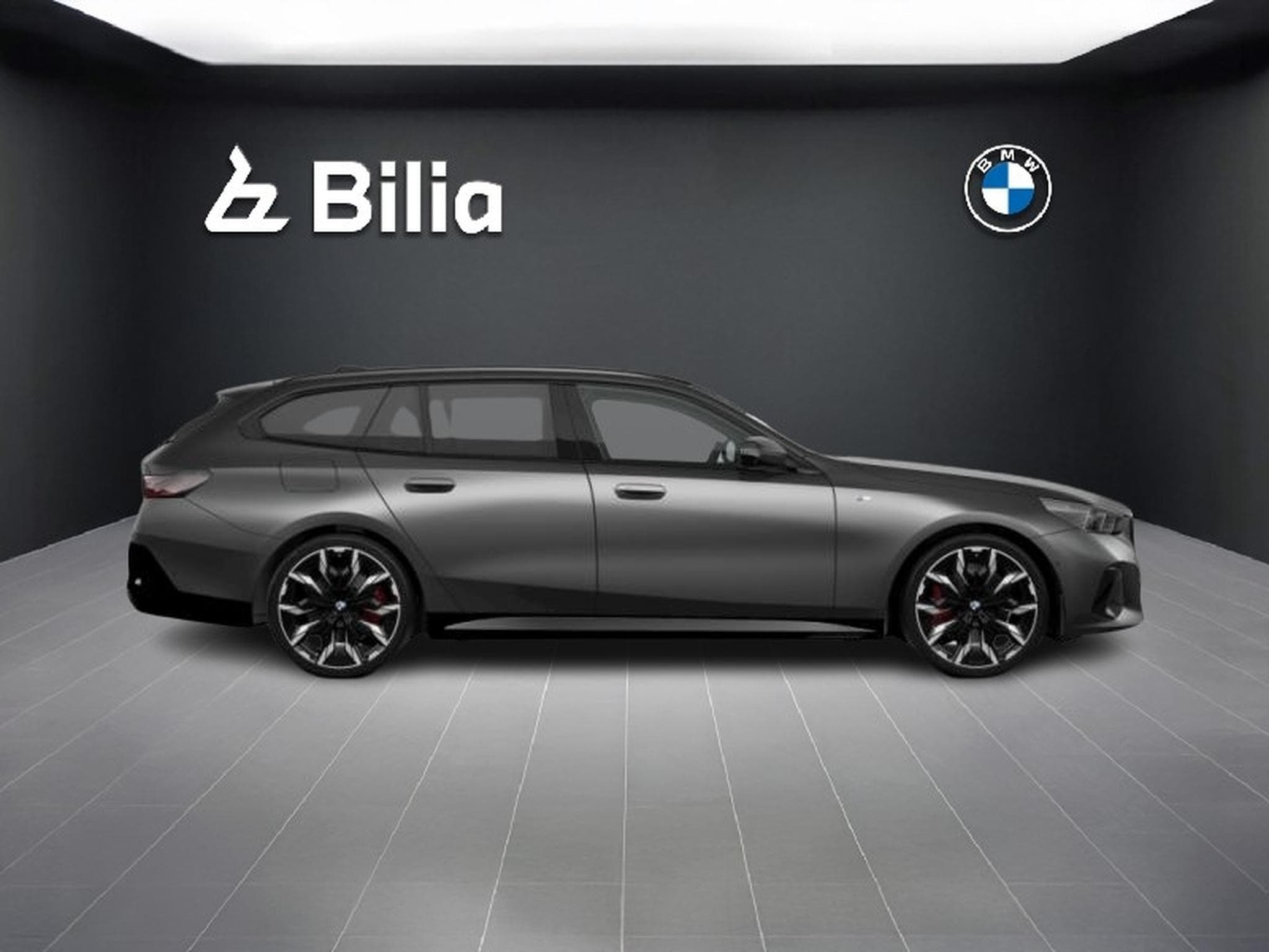 BMW 520 520d xDrive Touring M sport (2025) - Photo 3
