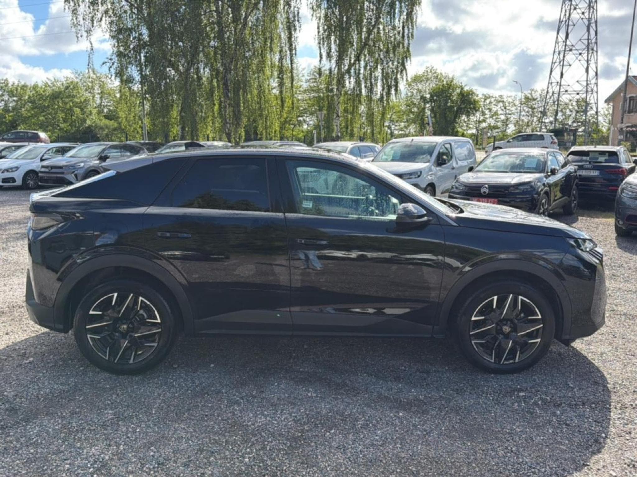 Peugeot 3008 1.2 HYBRID 145 ALLURE E-DCS6 (2025) - Photo 4