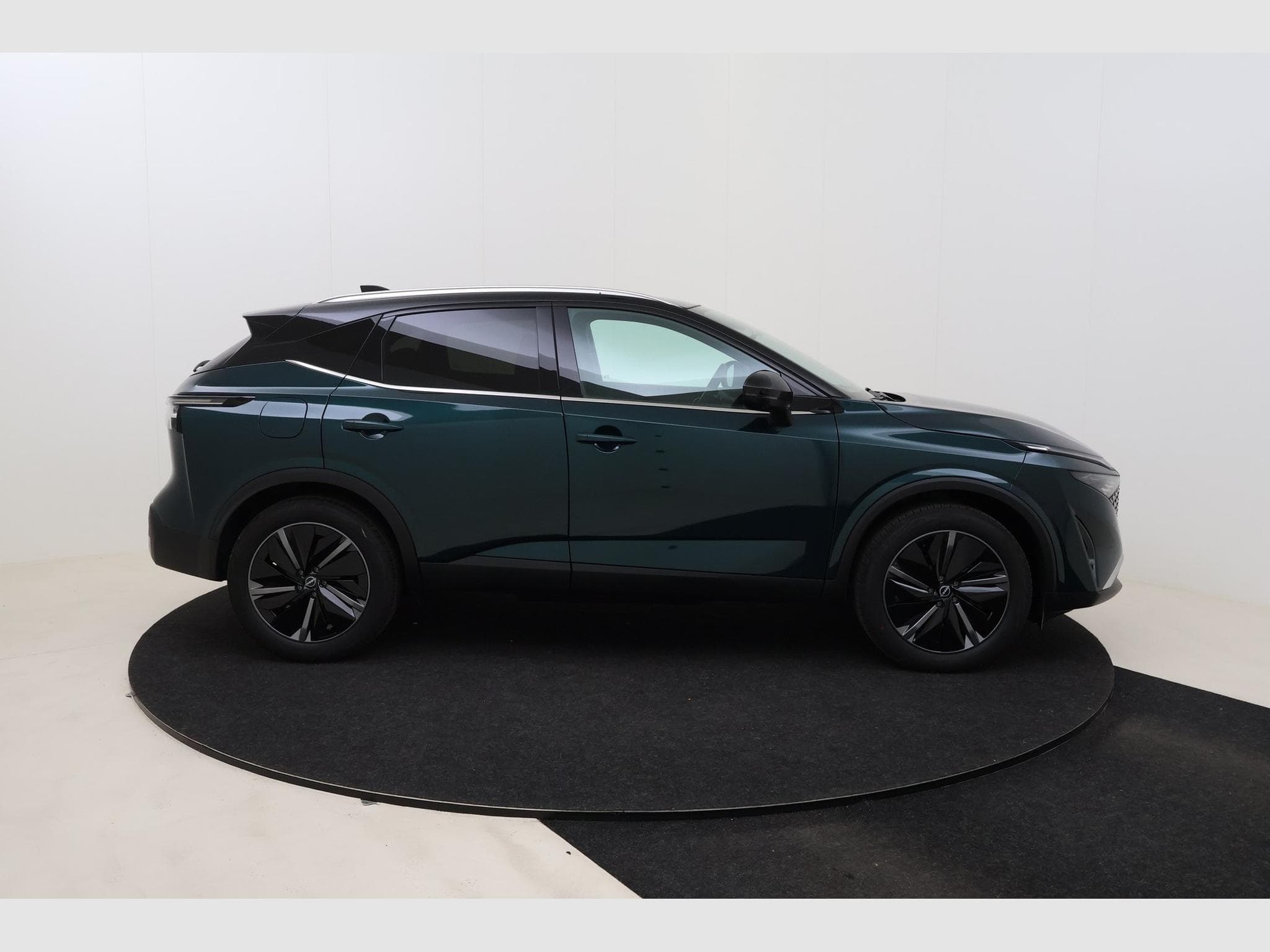 Nissan Qashqai Tekna / 2Tone / (MY25) (2026) - Photo 4