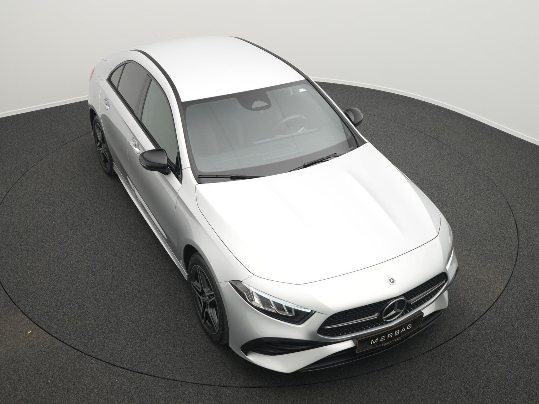 Mercedes A 250 e AMG-Line LED+Kamera+Night+Ambi (2023) - Foto 12