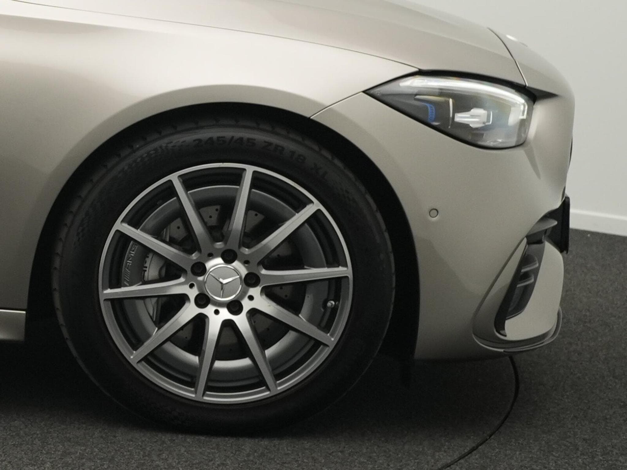 Mercedes C 43 AMG T-Modell 4MATIC Digital+360°+Night+Memo (2024) - Foto 8