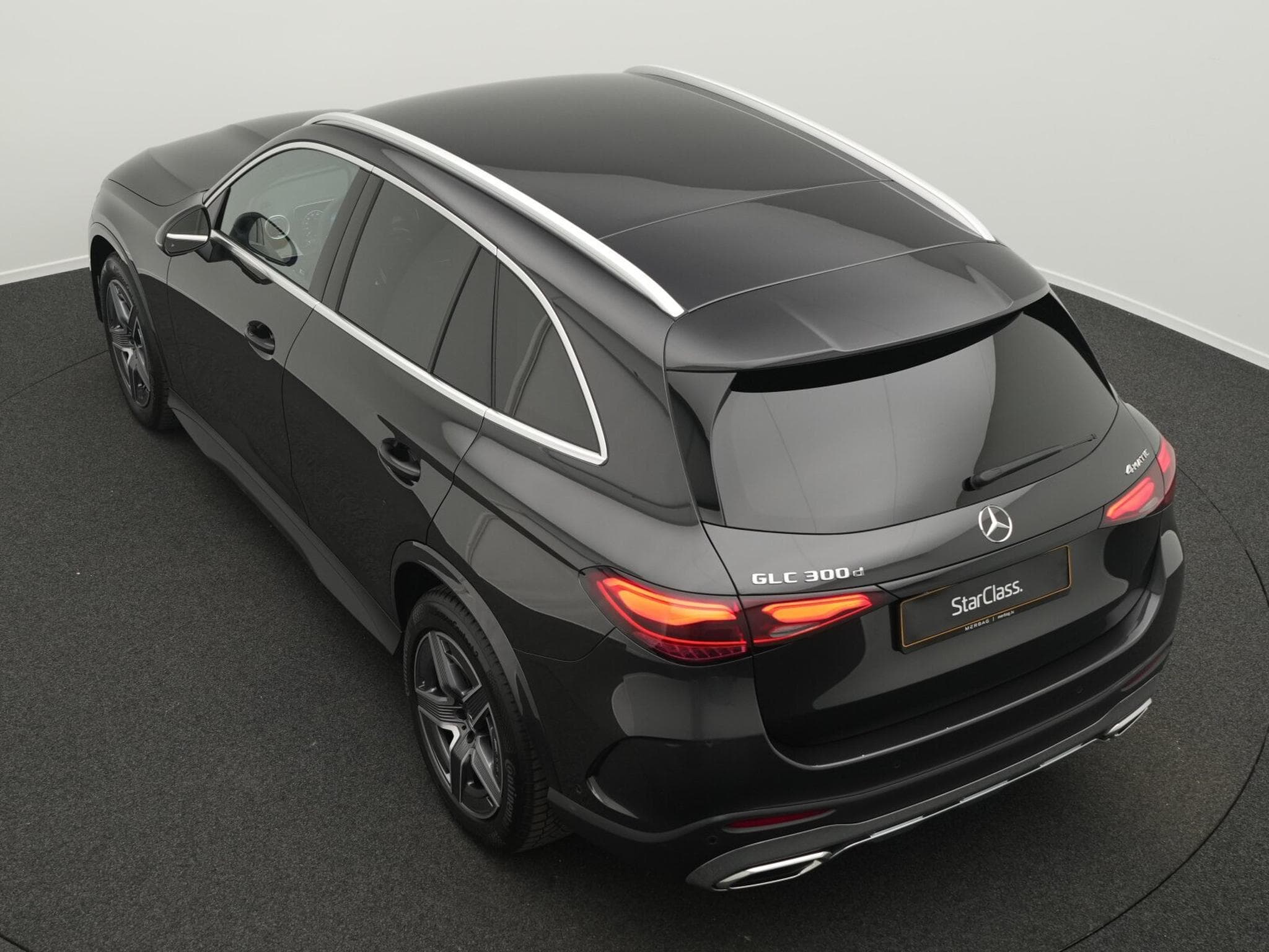 Mercedes GLC 300 d 4MATIC AMG-Line LED+AHK+Memo+Kamera (2025) - Foto 13