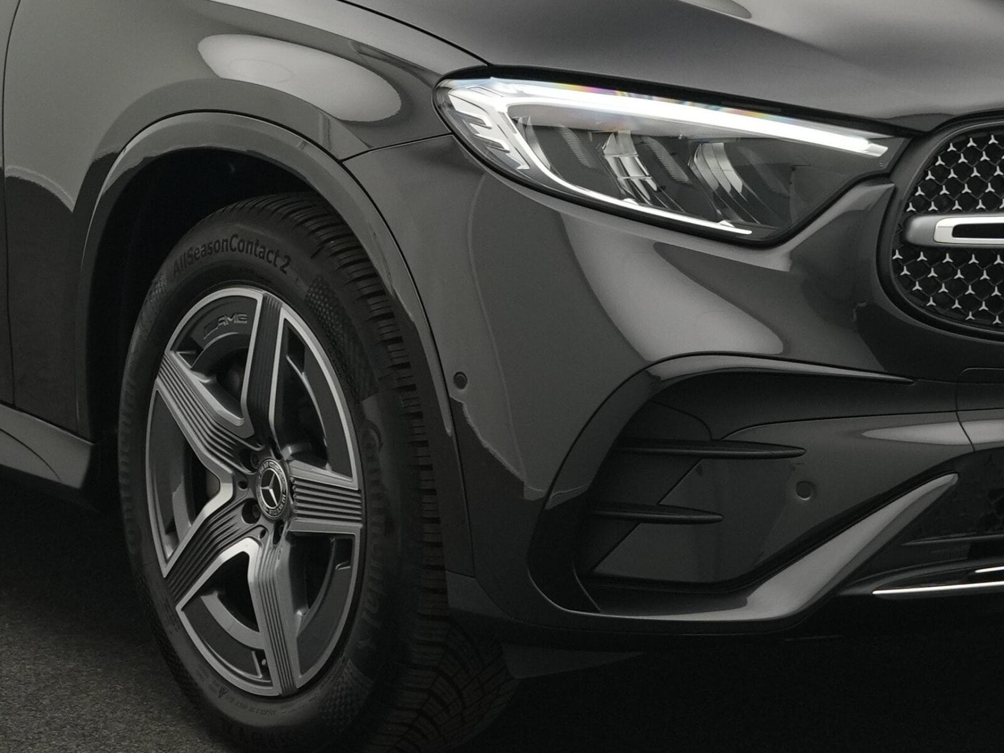 Mercedes GLC 300 d 4MATIC AMG-Line LED+AHK+Memo+Kamera (2025) - Foto 9