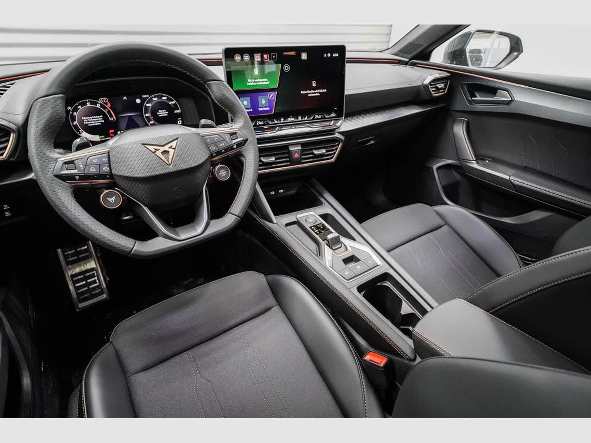 Cupra Leon ST 1,5 eTSI (2026) - Photo 6