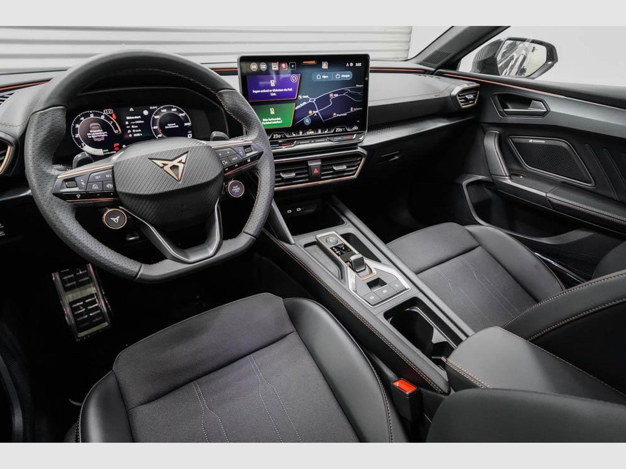 Cupra Leon ST 1,5 eTSI (2026) - Photo 7