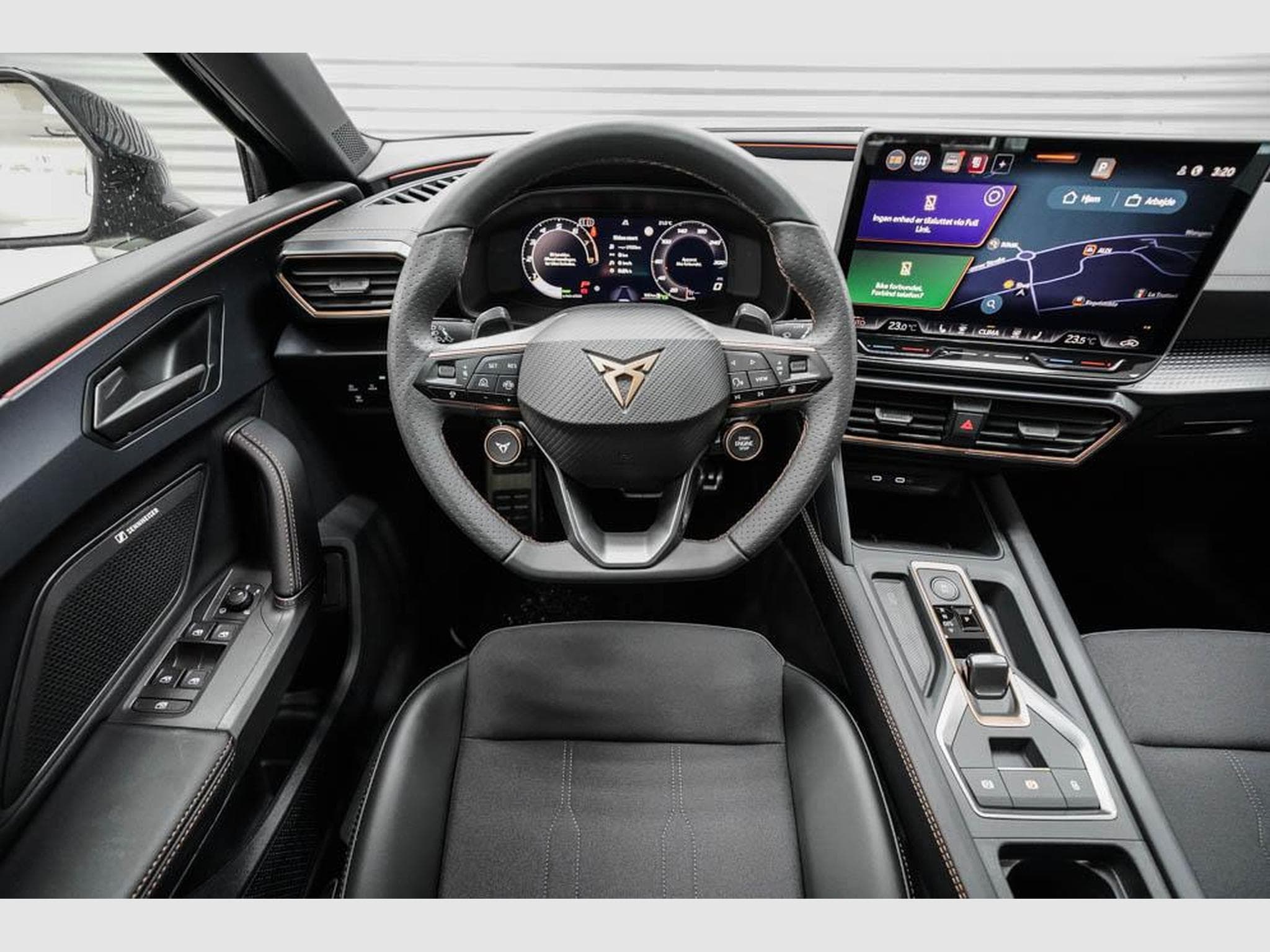 Cupra Leon ST 1,5 eTSI (2026) - Photo 8