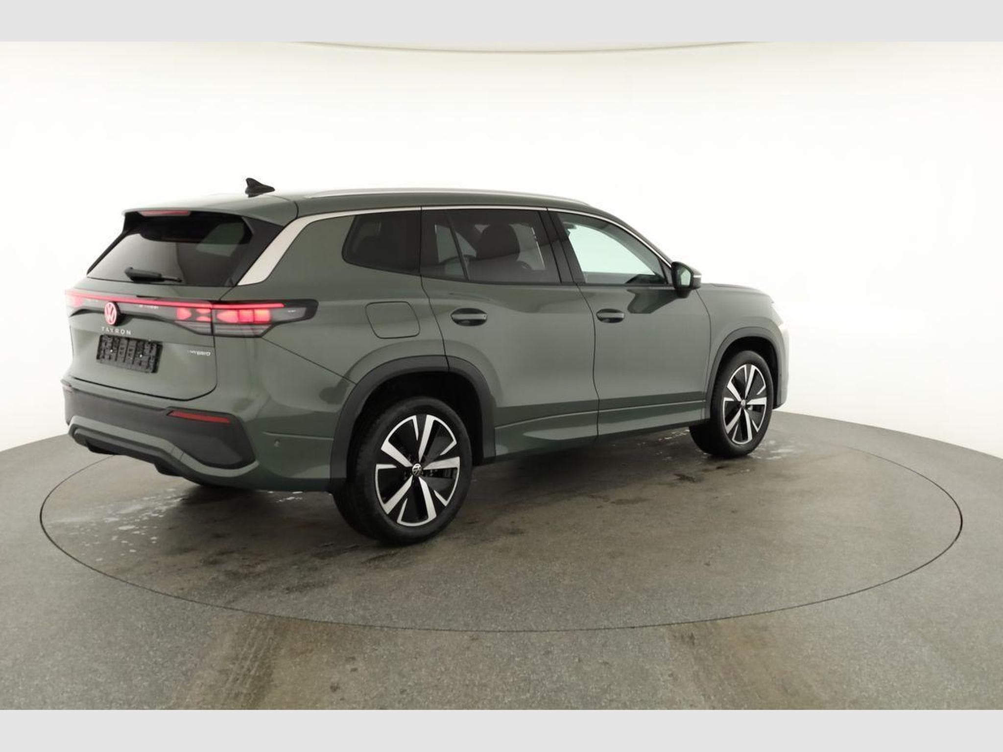 VW Tayron 1.5 TSI eHybrid 150 kW Life (2025) - Photo 20