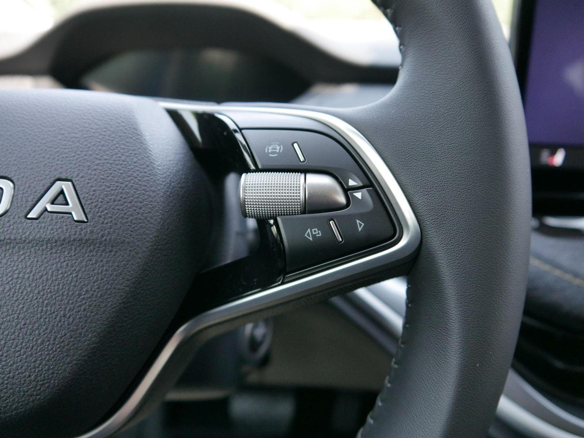 Skoda Elroq 60*ACC*PDC*LED*SHZ*KAMERA*TEMPOMAT*KLIMA*SMARTLINK*EL-HECKKL (2026) - Photo 14
