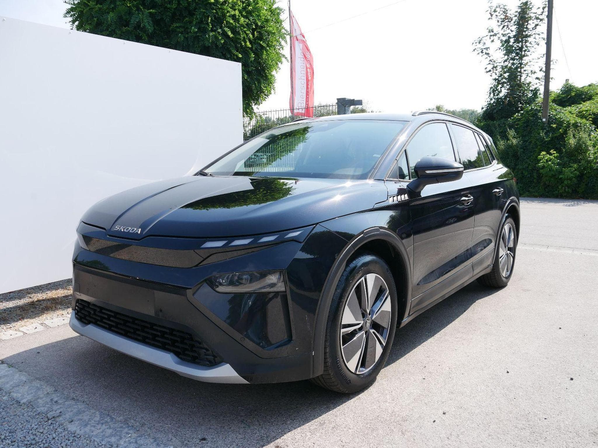 Skoda Elroq 60*ACC*PDC*LED*SHZ*KAMERA*TEMPOMAT*KLIMA*SMARTLINK*EL-HECKKL (2026) - Photo 1