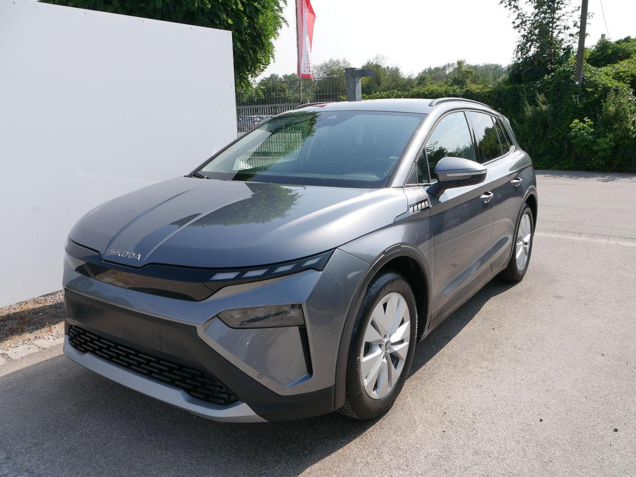 Skoda Elroq 60*ACC*PDC*LED*SHZ*KAMERA*TEMPOMAT*KLIMA*SMARTLINK*EL-HECKKL (2026) - Photo 1