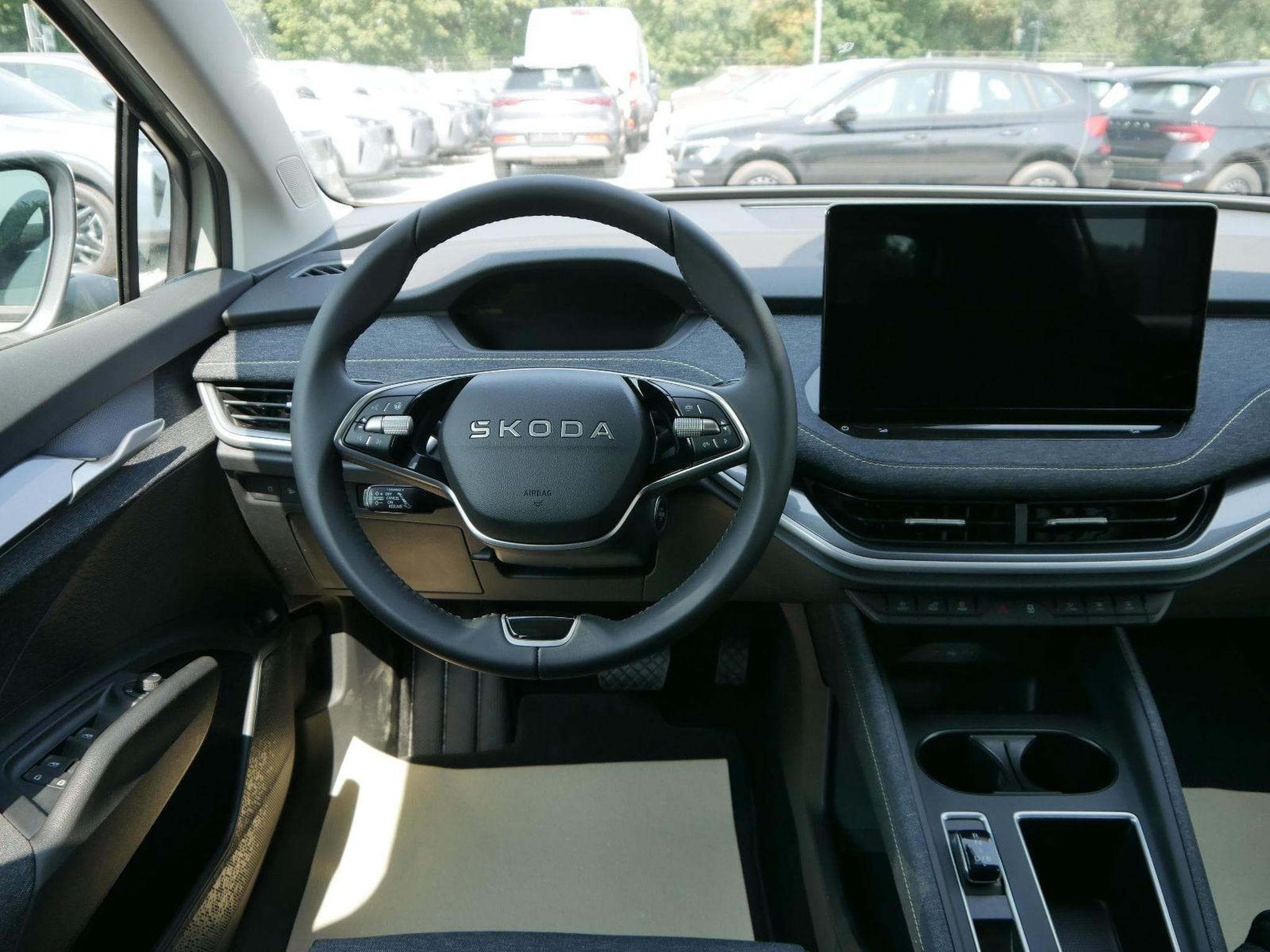 Skoda Elroq 60*ACC*PDC*LED*SHZ*KAMERA*TEMPOMAT*KLIMA*SMARTLINK*EL-HECKKL (2026) - Photo 12