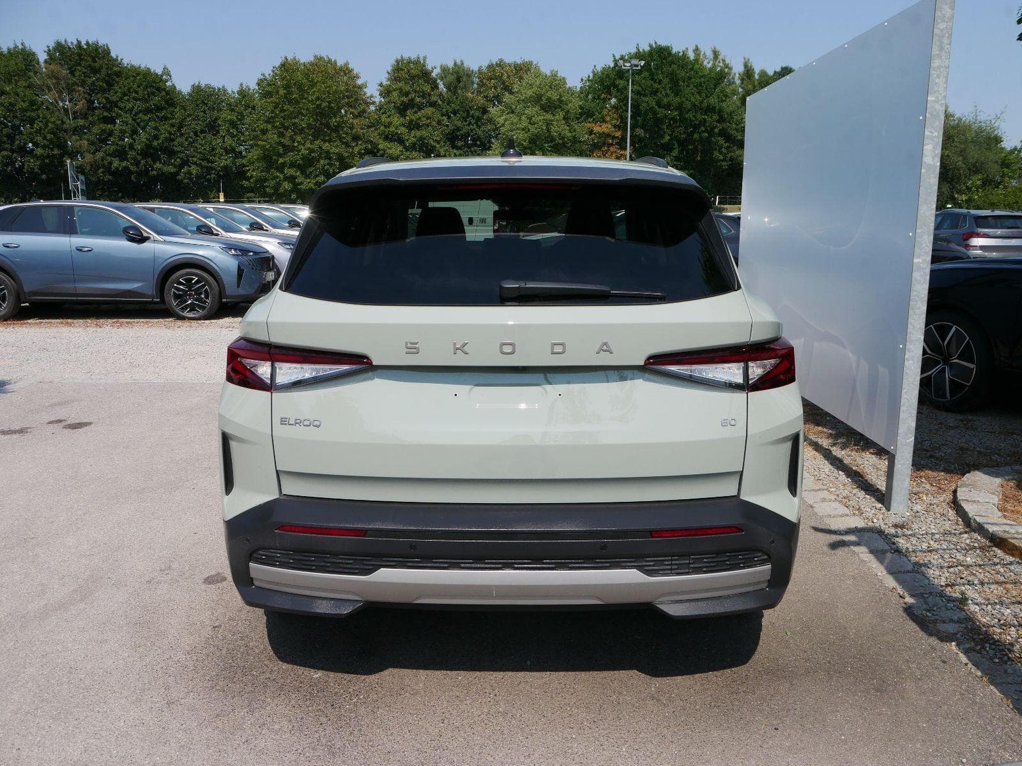 Skoda Elroq 60*ACC*PDC*LED*SHZ*KAMERA*TEMPOMAT*KLIMA*SMARTLINK*EL-HECKKL (2026) - Photo 2