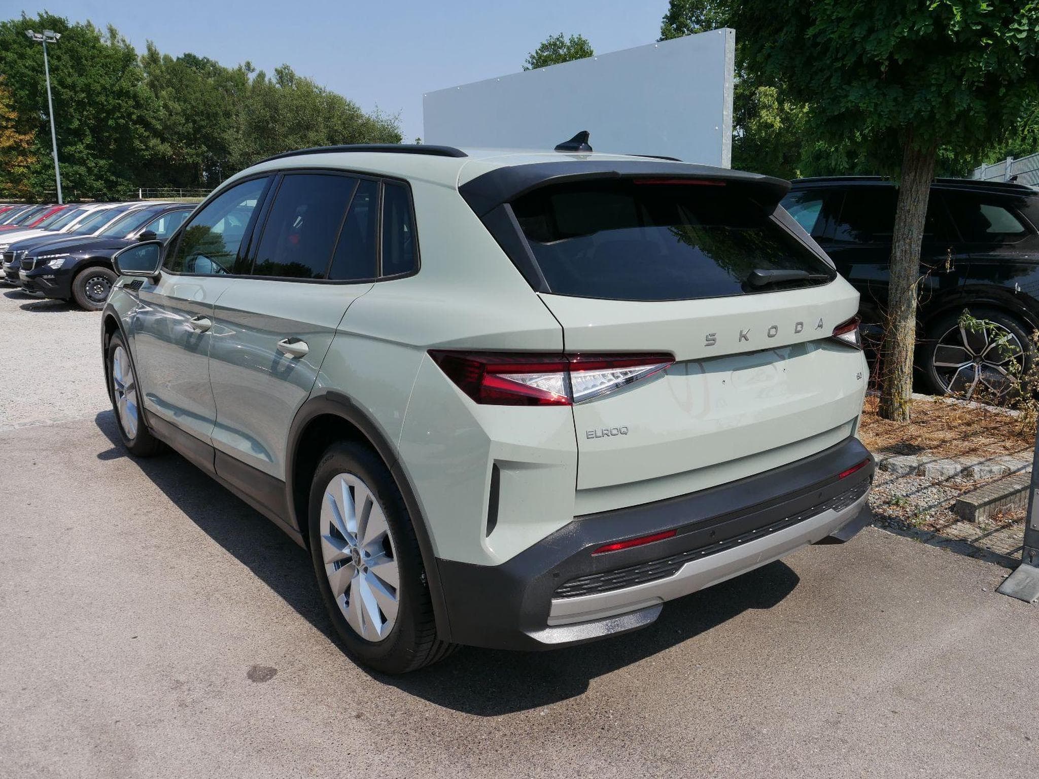 Skoda Elroq 60*ACC*PDC*LED*SHZ*KAMERA*TEMPOMAT*KLIMA*SMARTLINK*EL-HECKKL (2026) - Photo 5