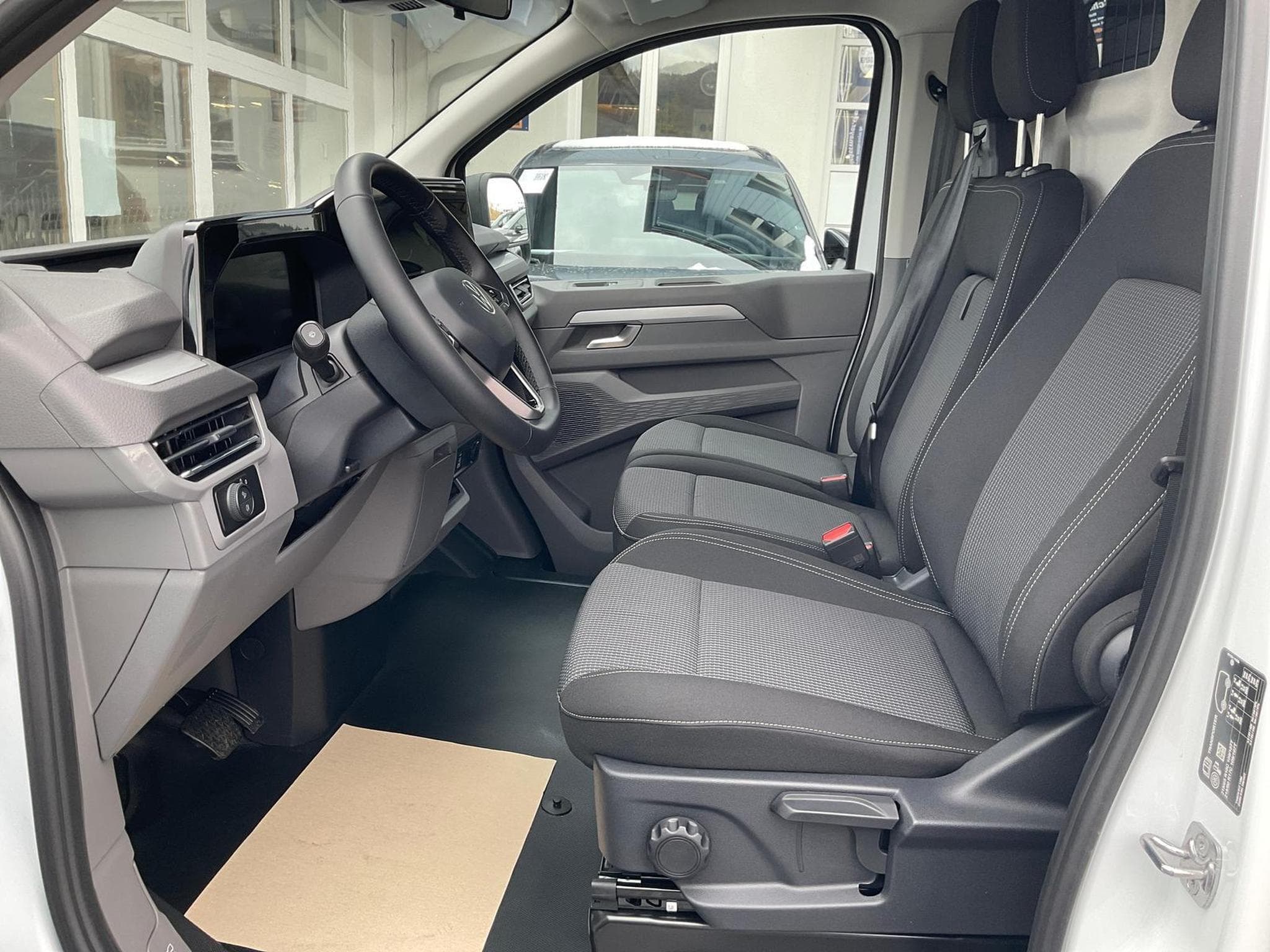 VW T7 Transporter Kaste 2.0 TDI 125 kW LR (2026) - Foto 6