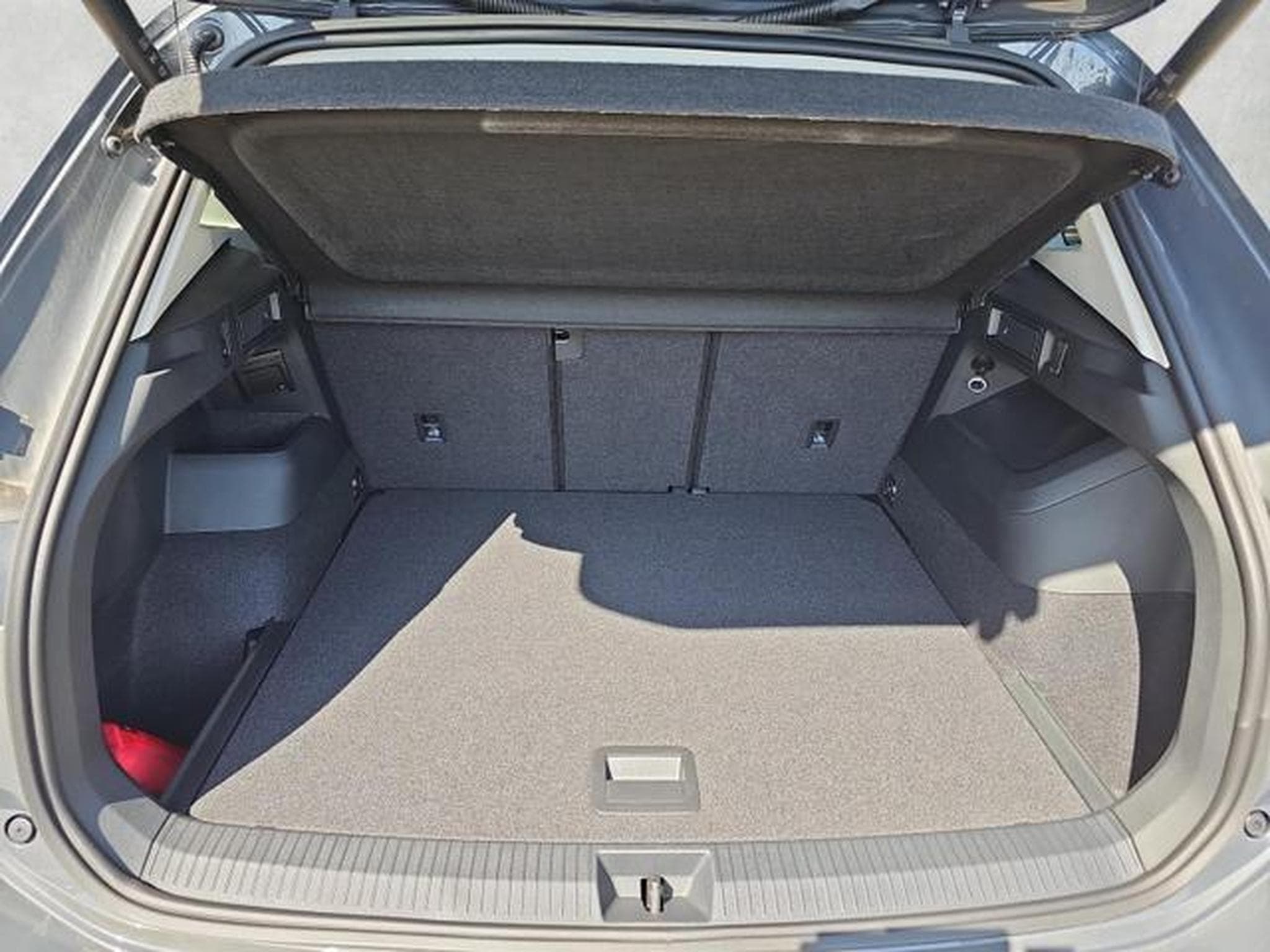 VW Tiguan 2.0 TDI 110 kW Life (2026) - Photo 14