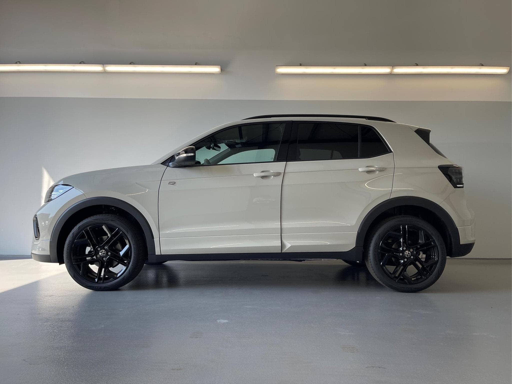 VW T-Cross R-Line (2026) - Photo 3