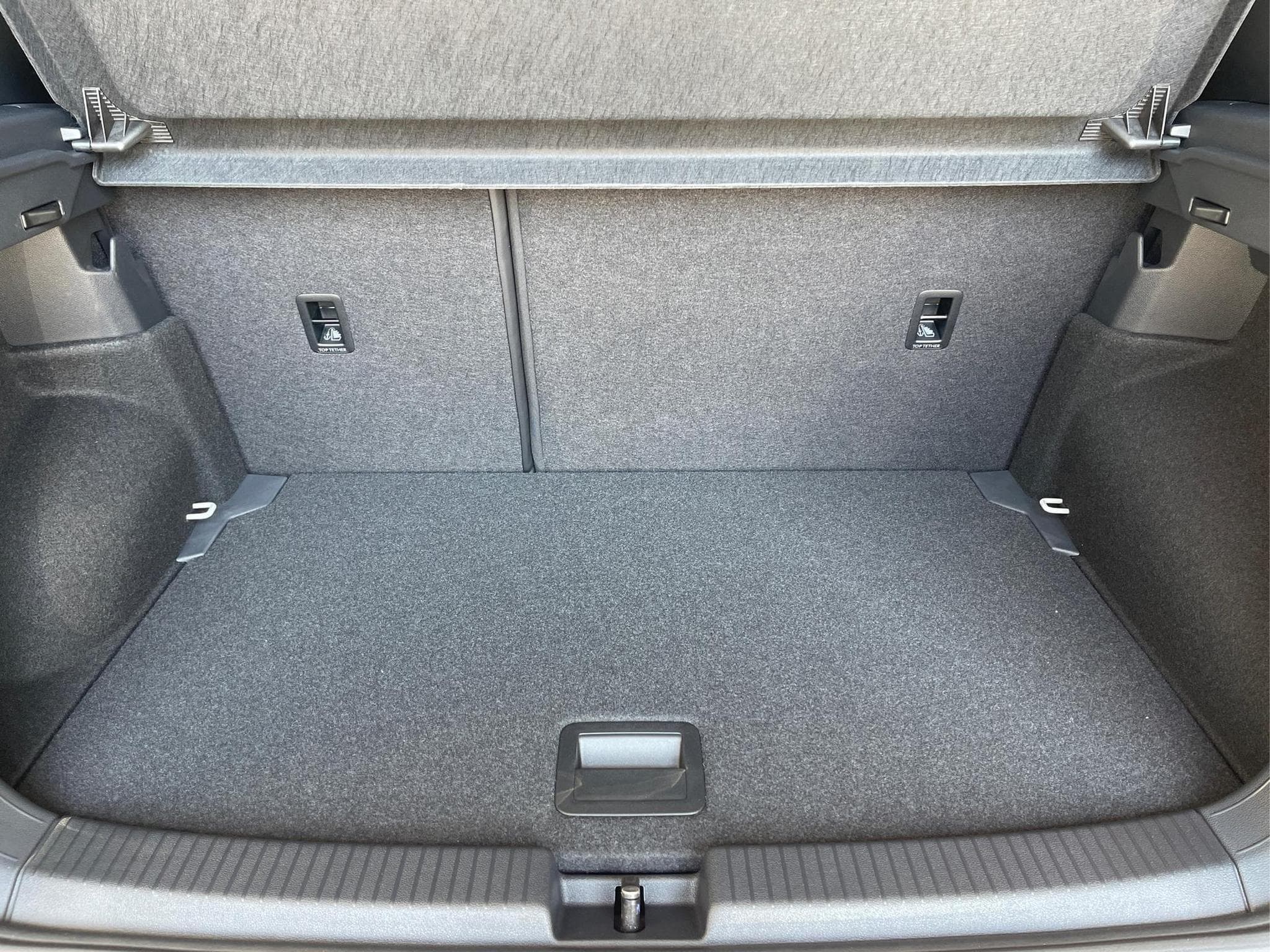 VW T-Cross R-Line (2026) - Photo 17