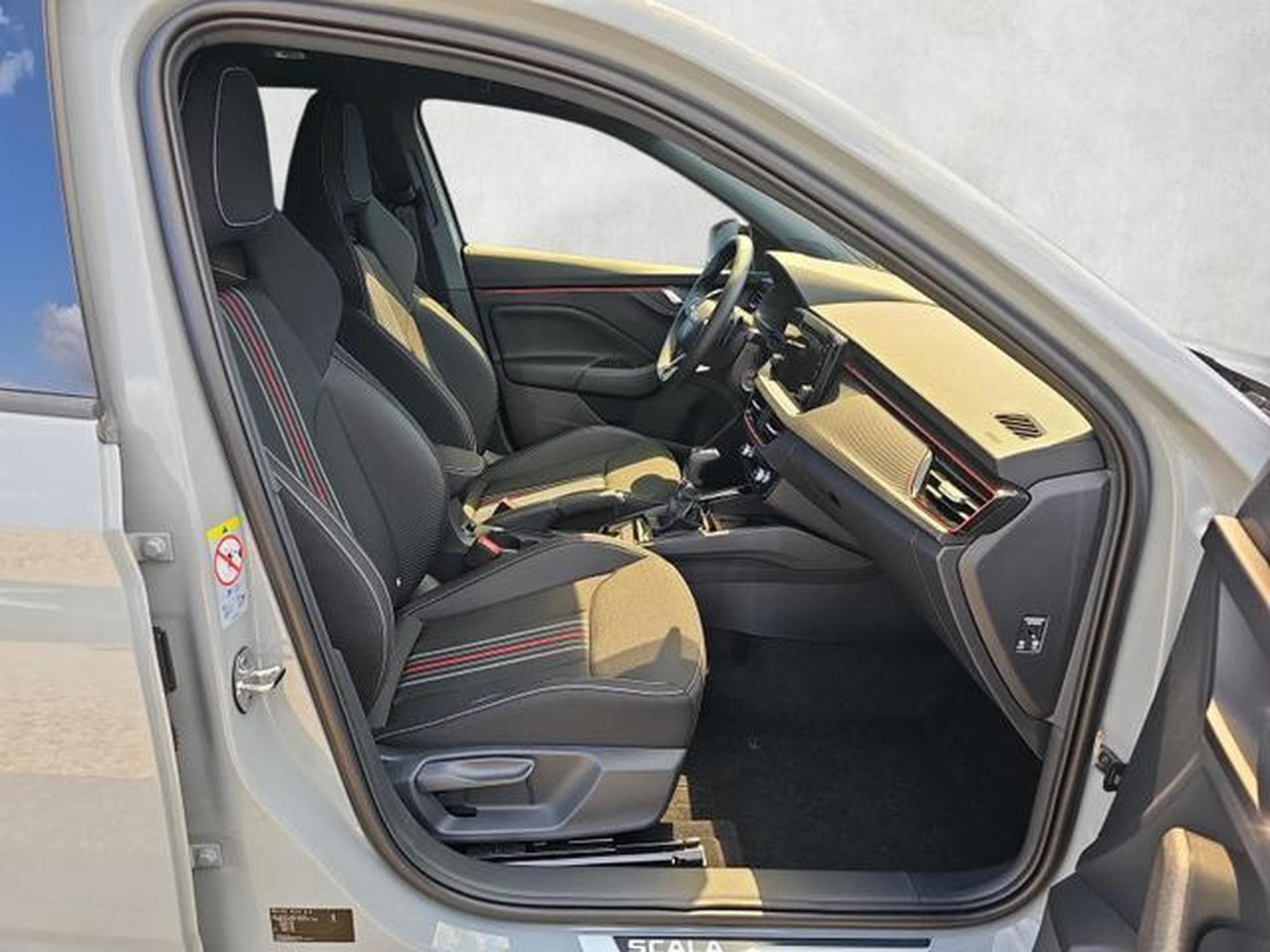Skoda Scala Monte Carlo (2026) - Photo 10