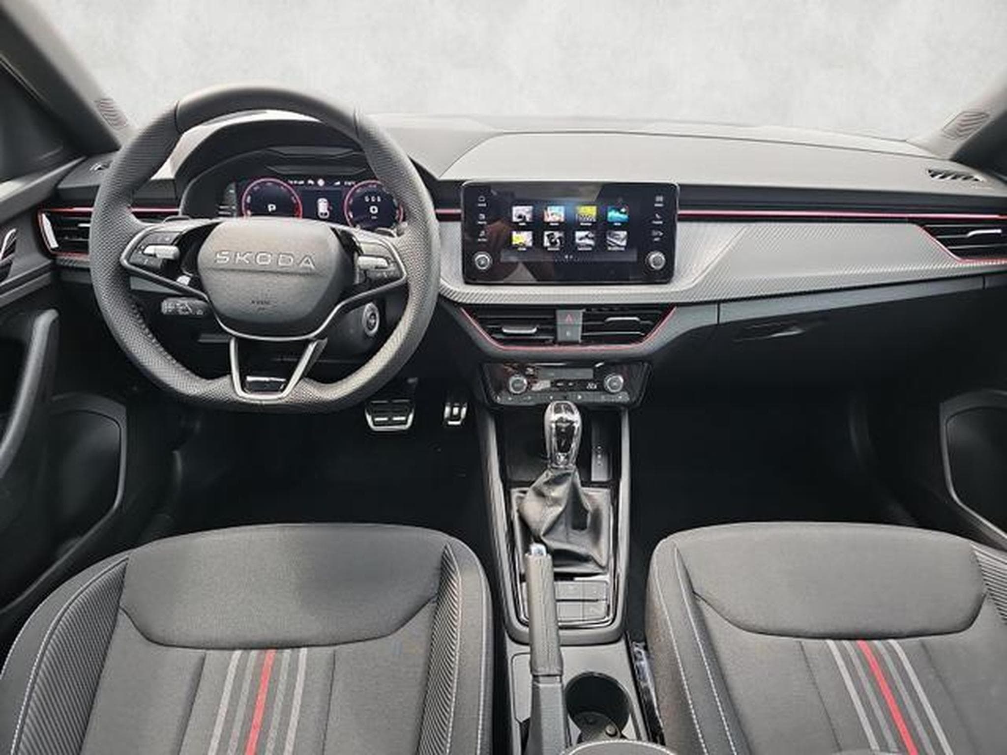 Skoda Scala Monte Carlo (2026) - Photo 11