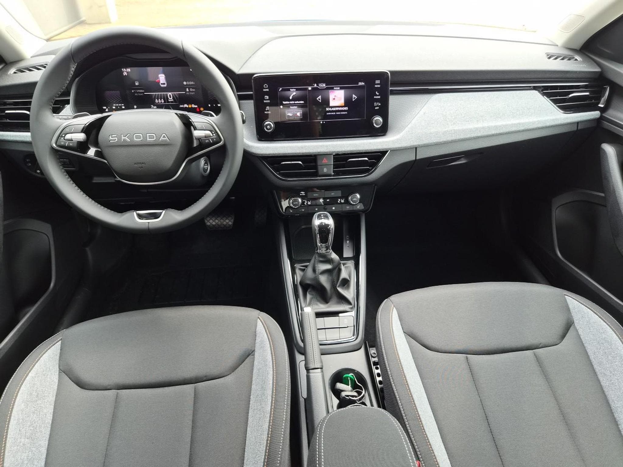 Skoda Scala 1.0 TSI 115PS (2026) - Photo 12
