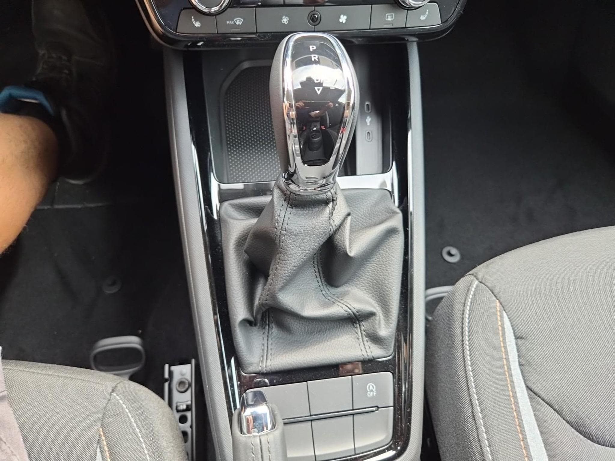 Skoda Scala 1.0 TSI 115PS (2026) - Foto 25