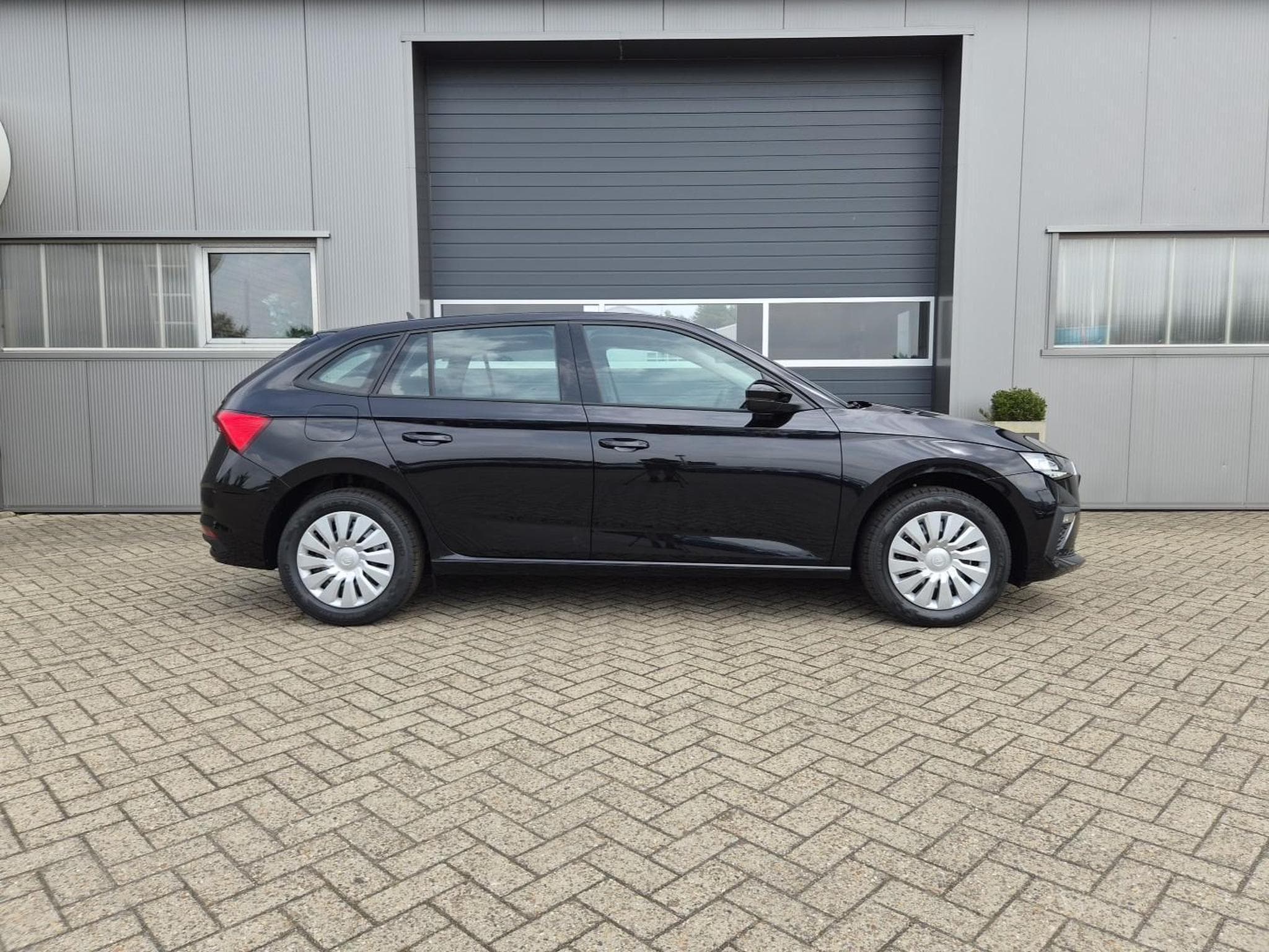 Skoda Scala 1.0 TSI 115PS (2026) - Foto 6