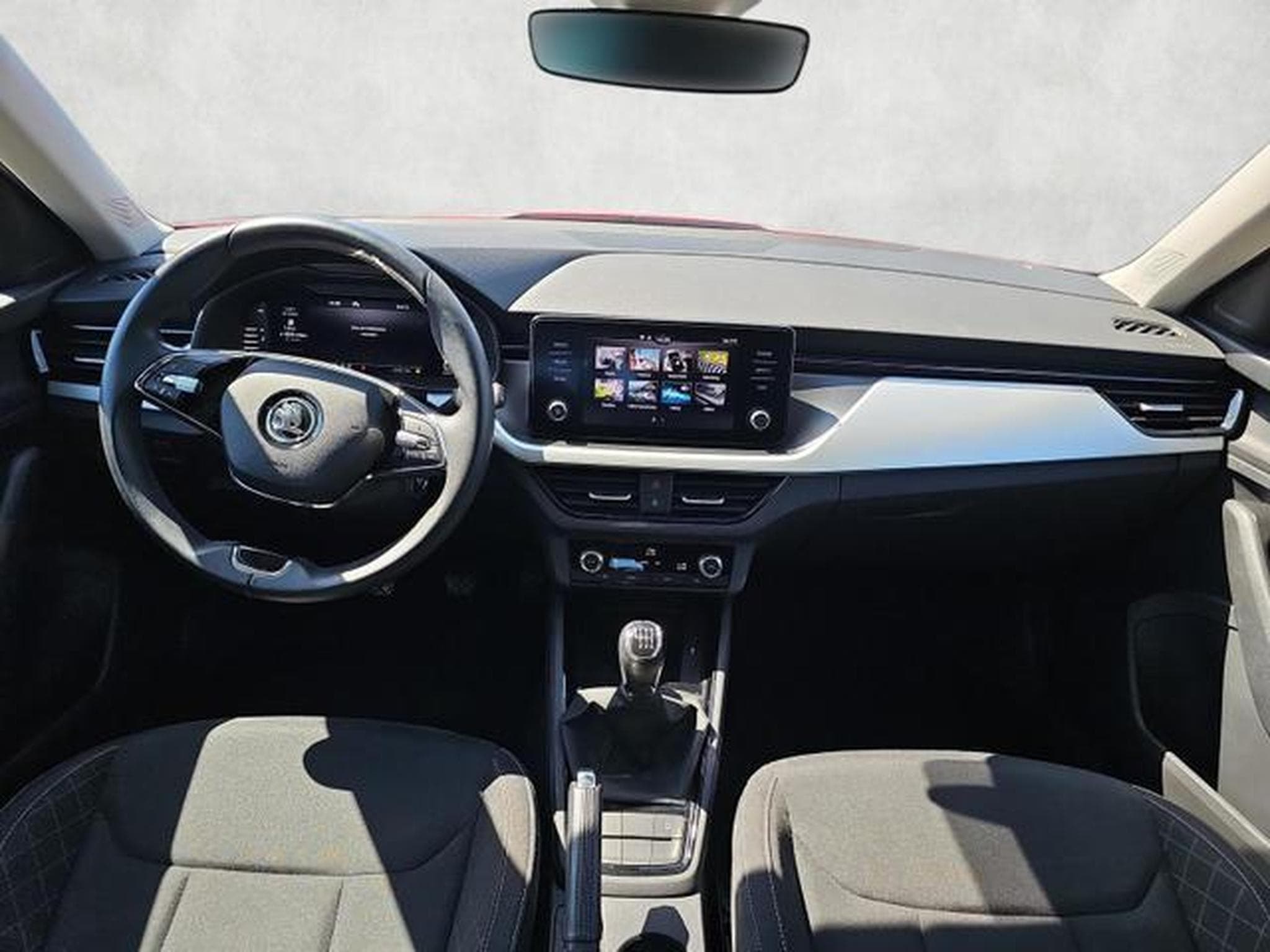 Skoda Kamiq Ambition (2024) - Foto 3