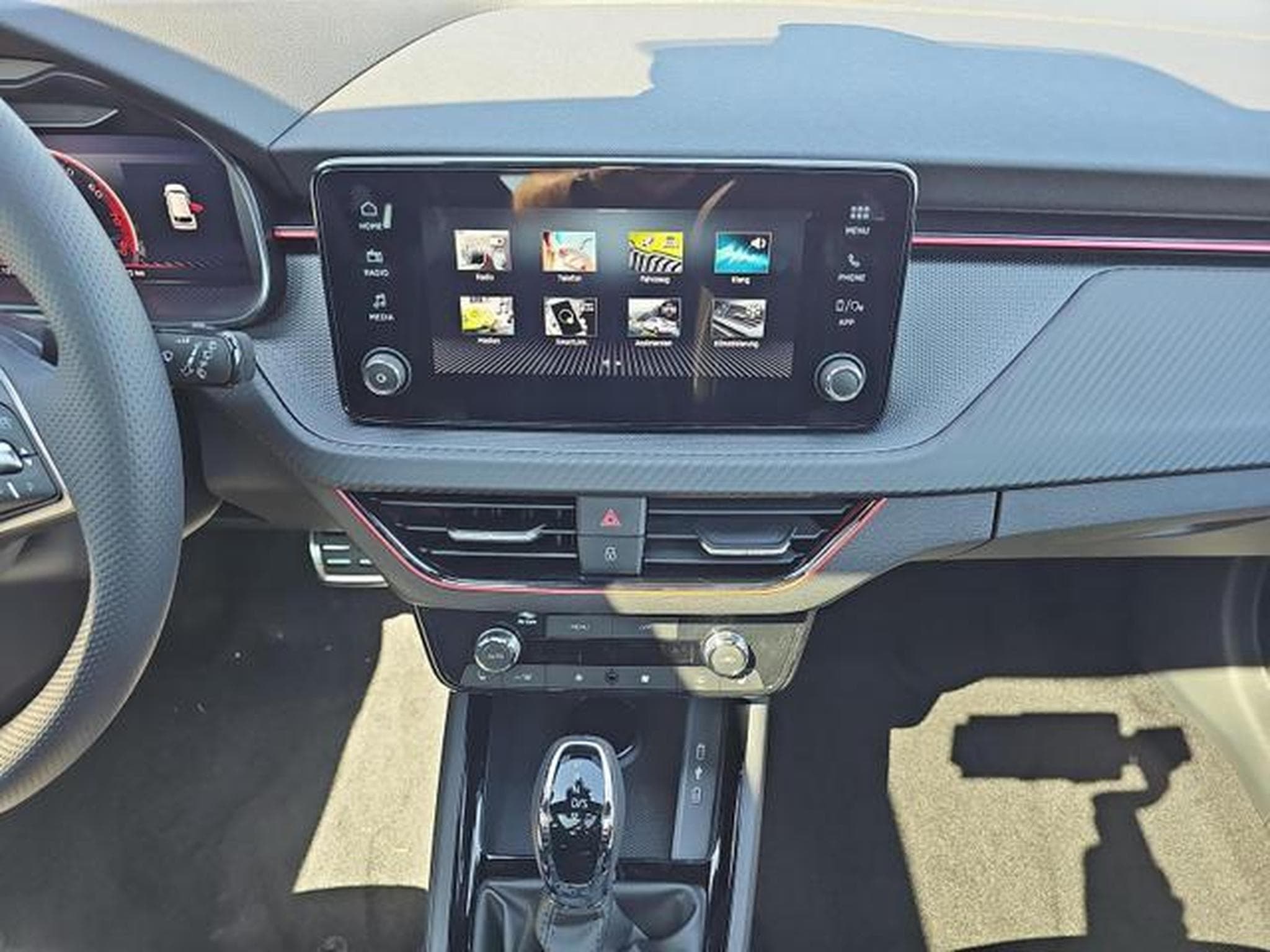 Skoda Kamiq Monte Carlo (2026) - Foto 12