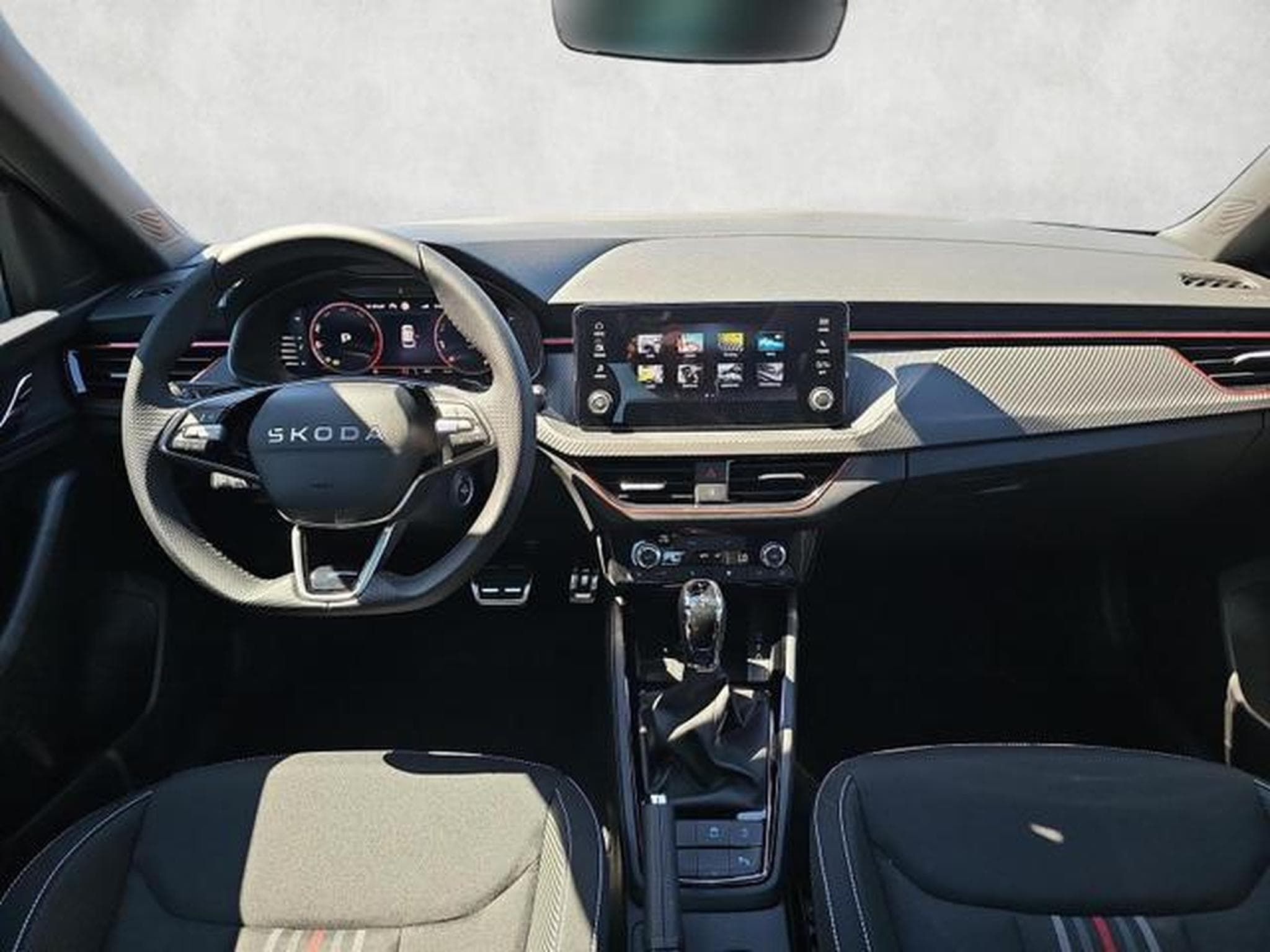 Skoda Kamiq Monte Carlo (2026) - Foto 11