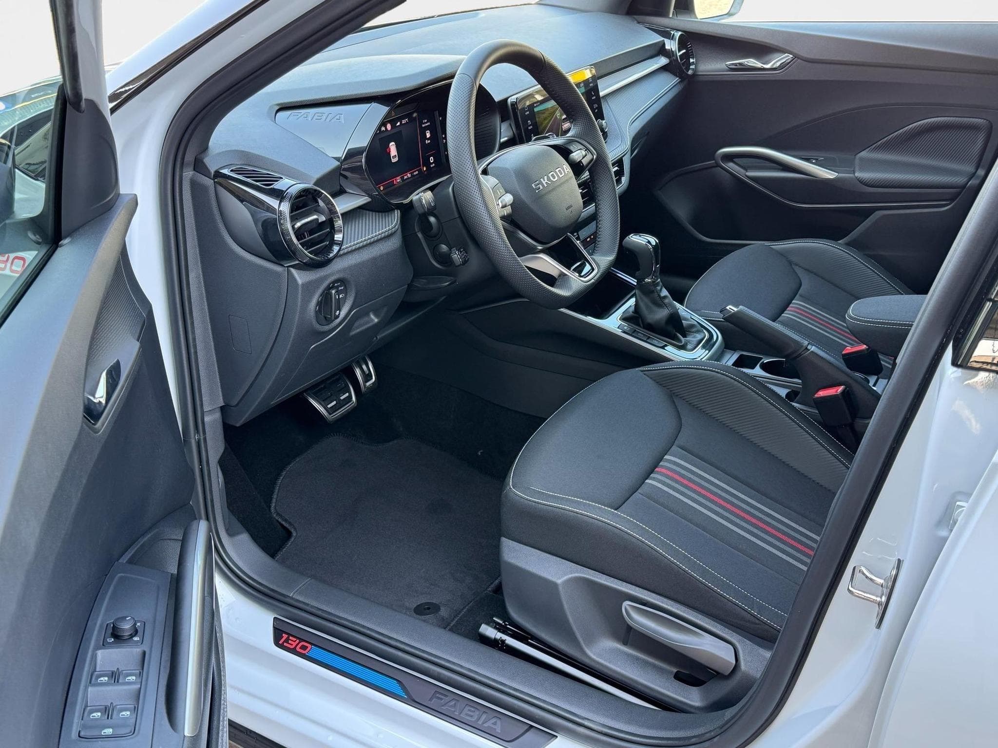 Skoda Fabia 130 (2026) - Foto 10
