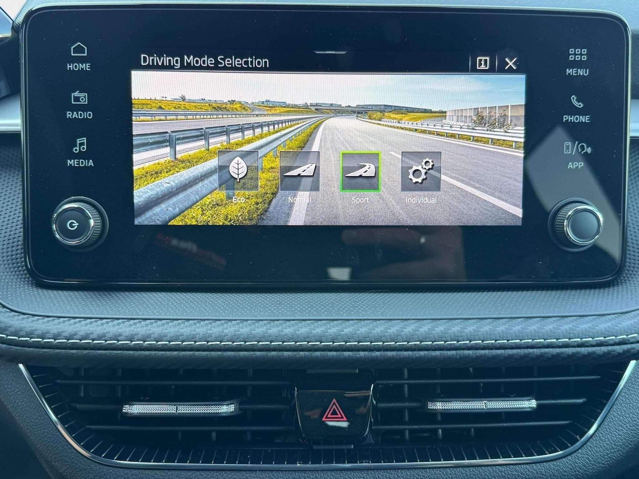 Skoda Fabia 130 (2026) - Foto 19