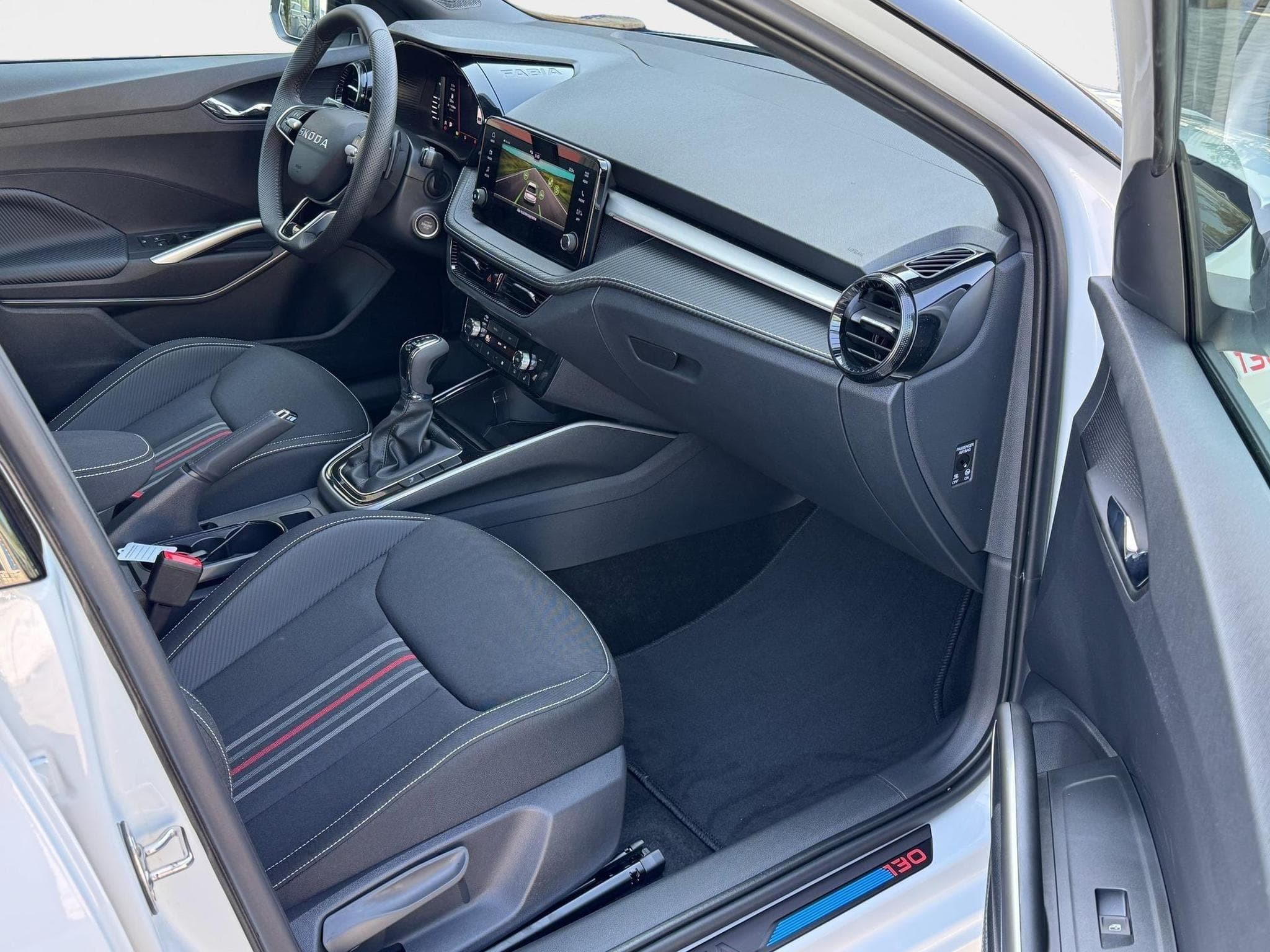 Skoda Fabia 130 (2026) - Foto 8