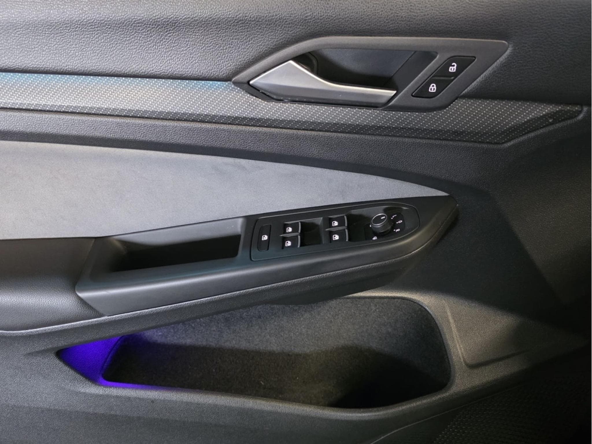 VW Golf R 2.0 TSI 320 4MOTION HARMAN KARDON IQ-LIGHT NAVI (2022) - Foto 11