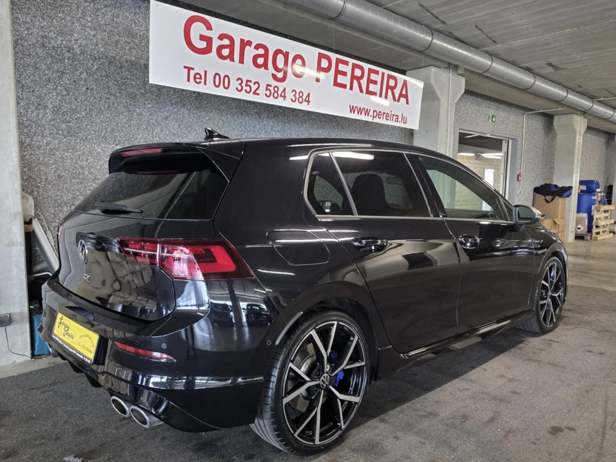 VW Golf R 2.0 TSI 320 4MOTION HARMAN KARDON IQ-LIGHT NAVI (2022) - Foto 2