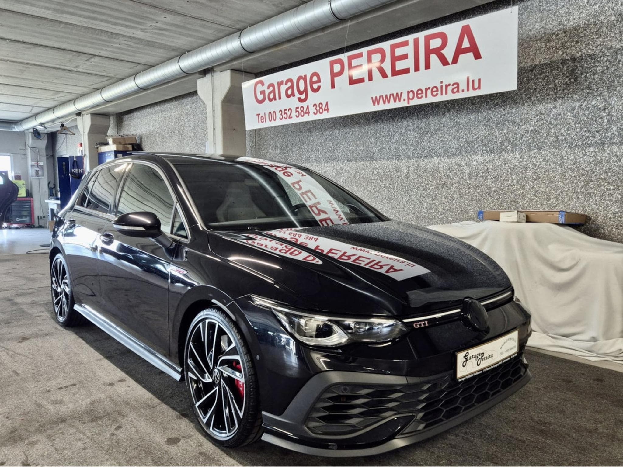 VW Golf GTI 2.0 TSI 300 CLUBSPORT BLACK STYLE HEAD UP HARMAN KARDON (2023) - Foto 1