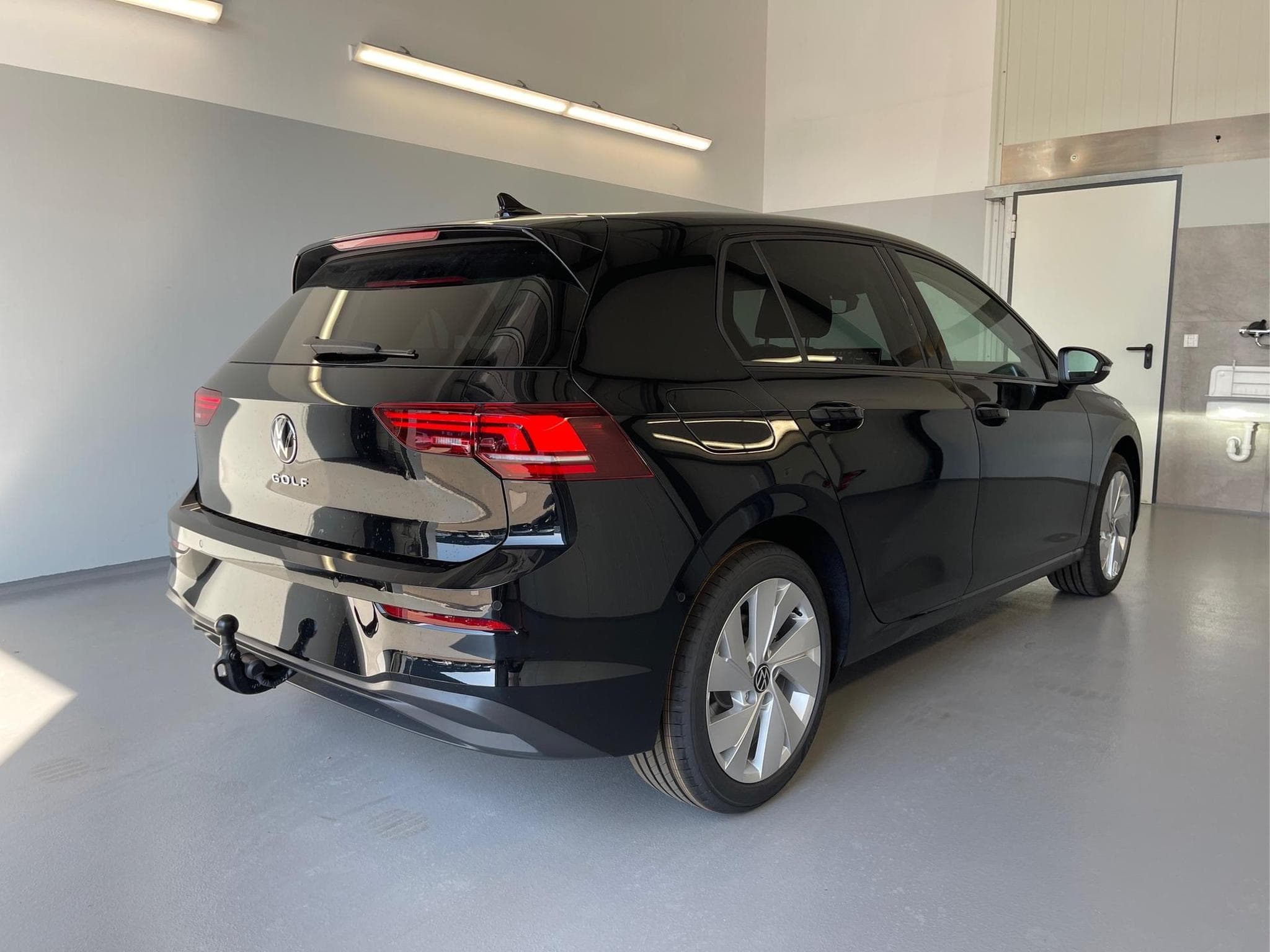 VW Golf LIFE (2026) - Photo 4
