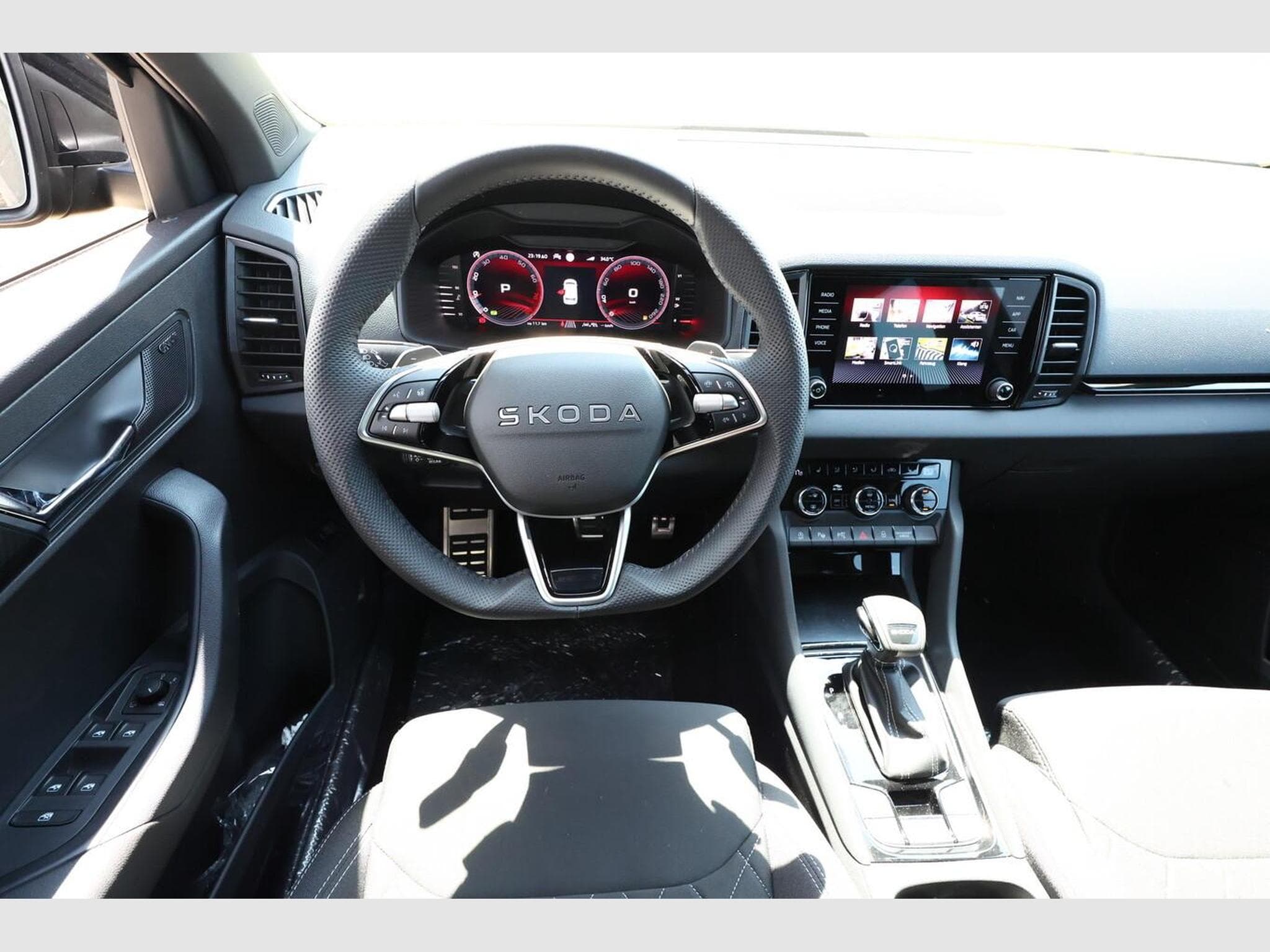 Skoda Karoq Sportline (2026) - Photo 7