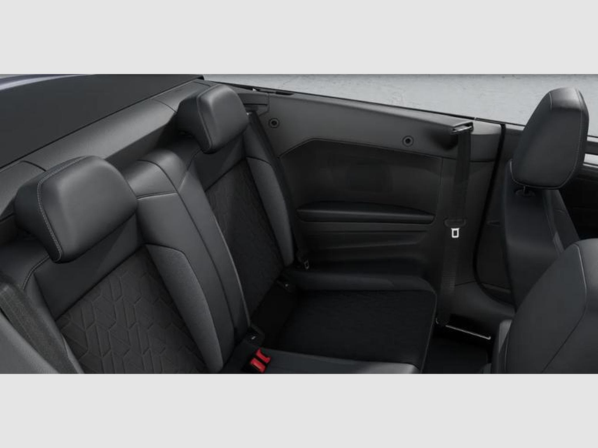 VW T-Roc Cabriolet Life Plus 1.5 TSI 7-Gang-DSG (2026) - Photo 6