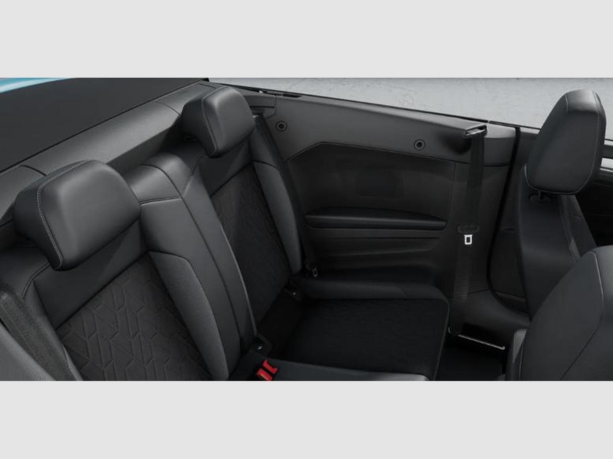 VW T-Roc Cabriolet Life Plus 1.5 TSI 7-Gang-DSG (2026) - Photo 6