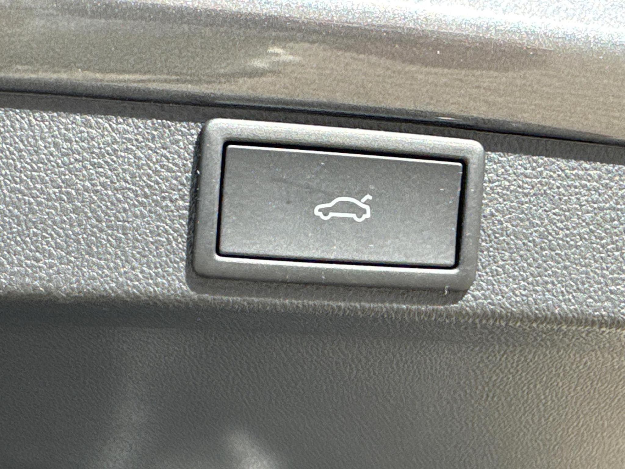 Skoda Octavia Selection (2026) - Photo 12