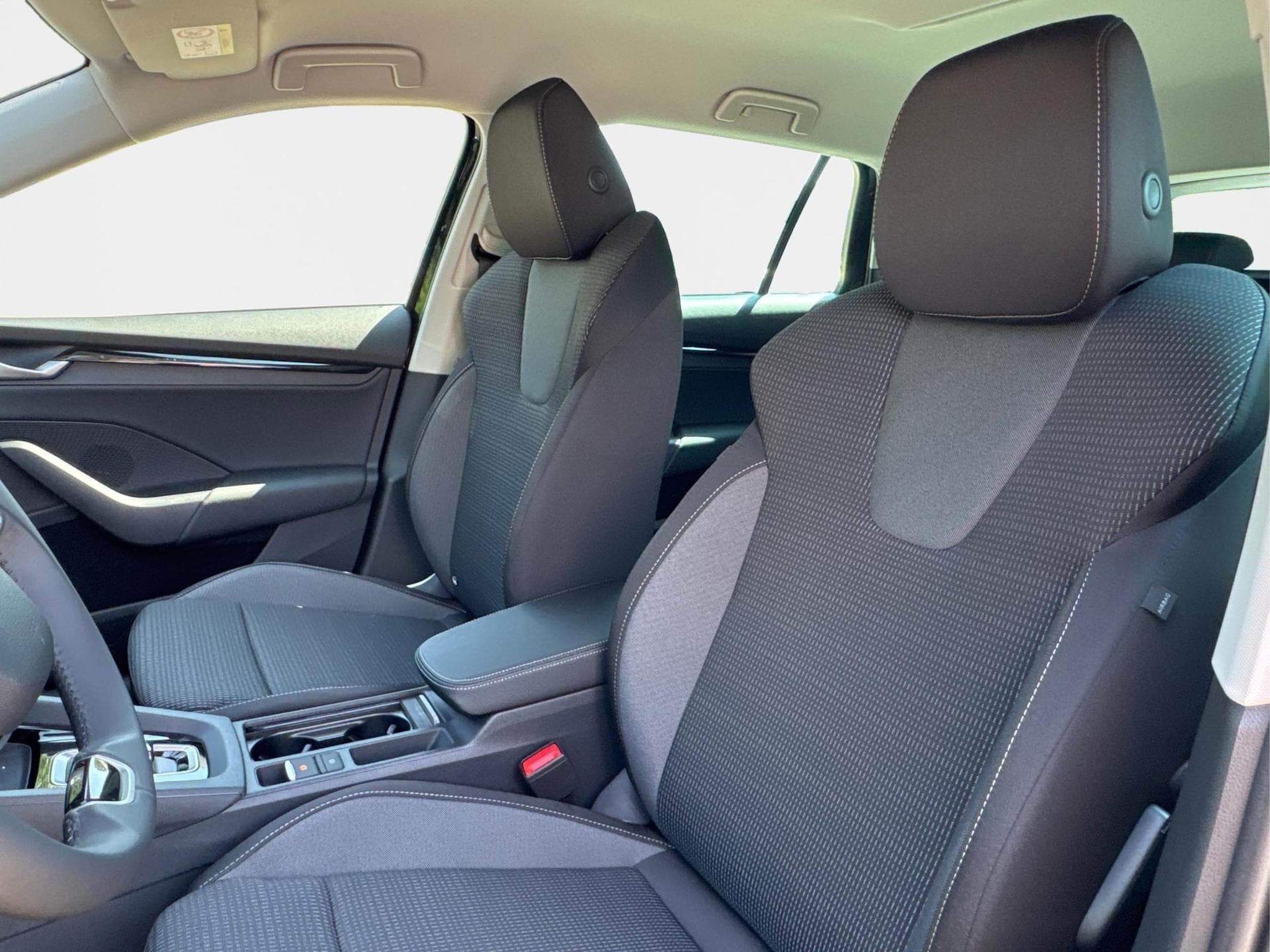 Skoda Octavia Selection (2026) - Photo 16