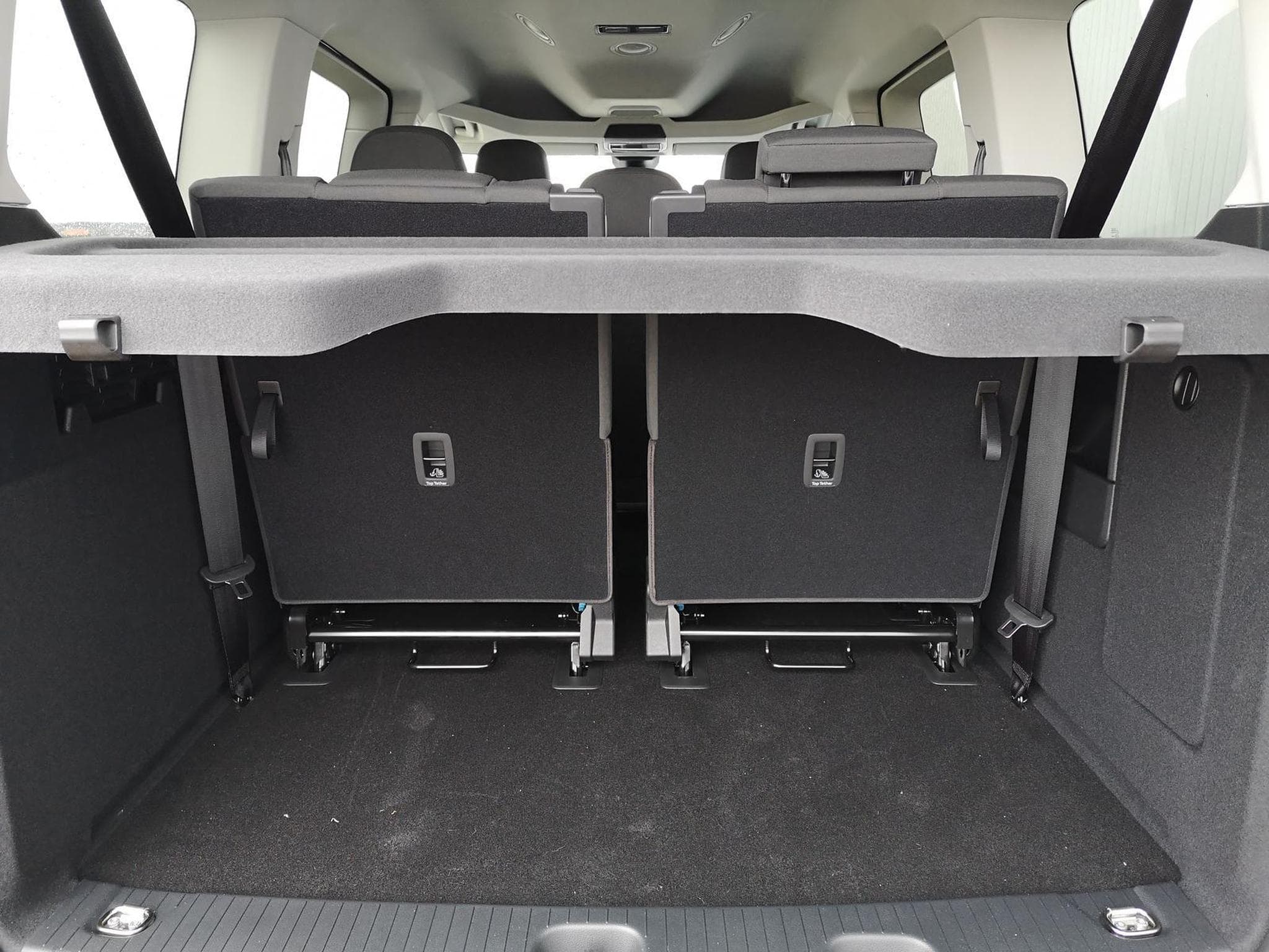 VW Caddy Basis (2026) - Photo 10