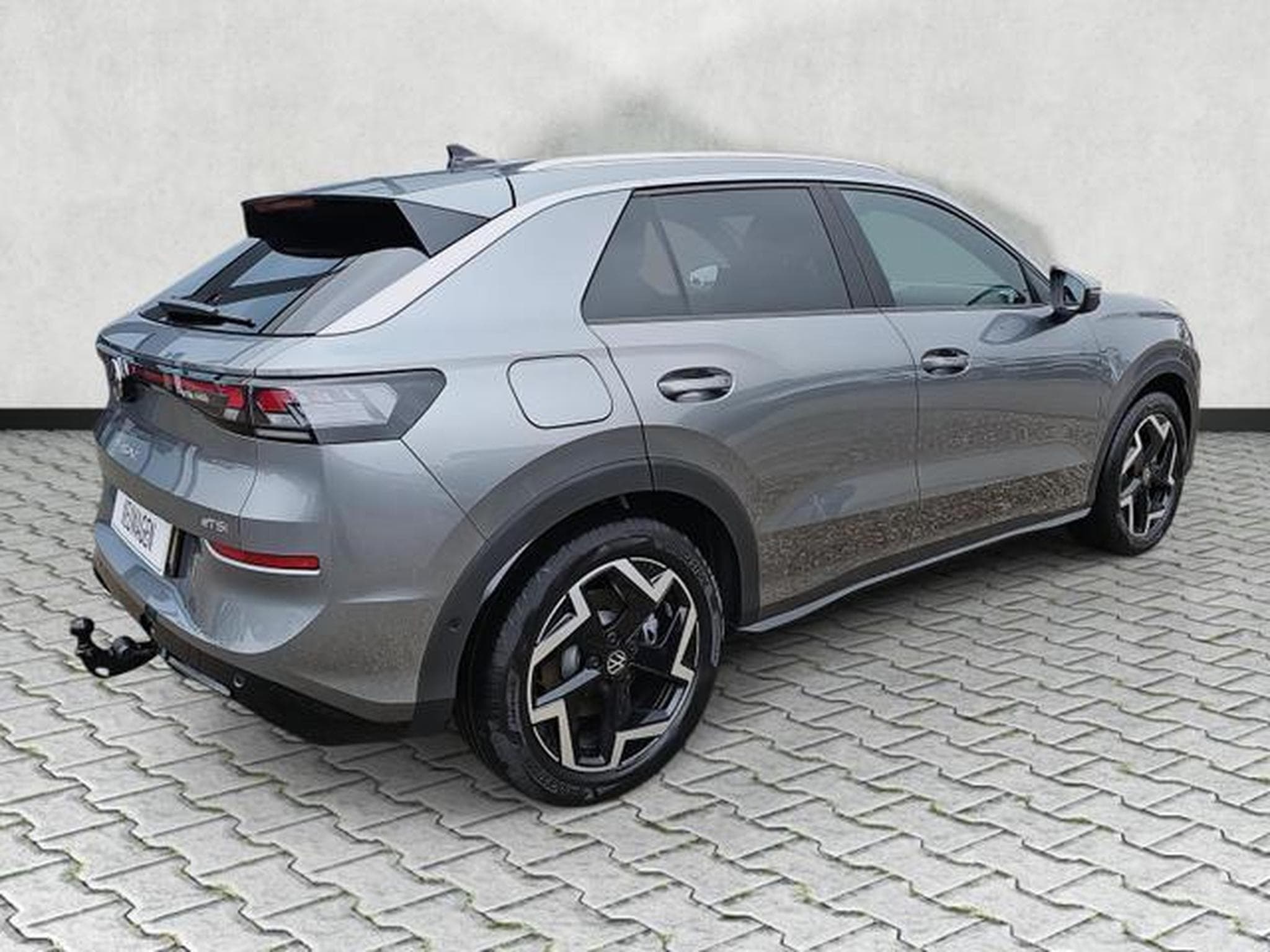 VW T-Roc 1.5 eTSI 110 kW R-Line (2026) - Photo 7