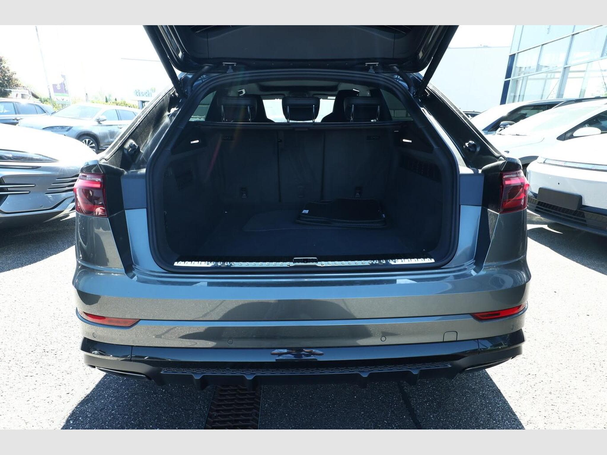 Audi Q8 S line (2026) - Photo 11