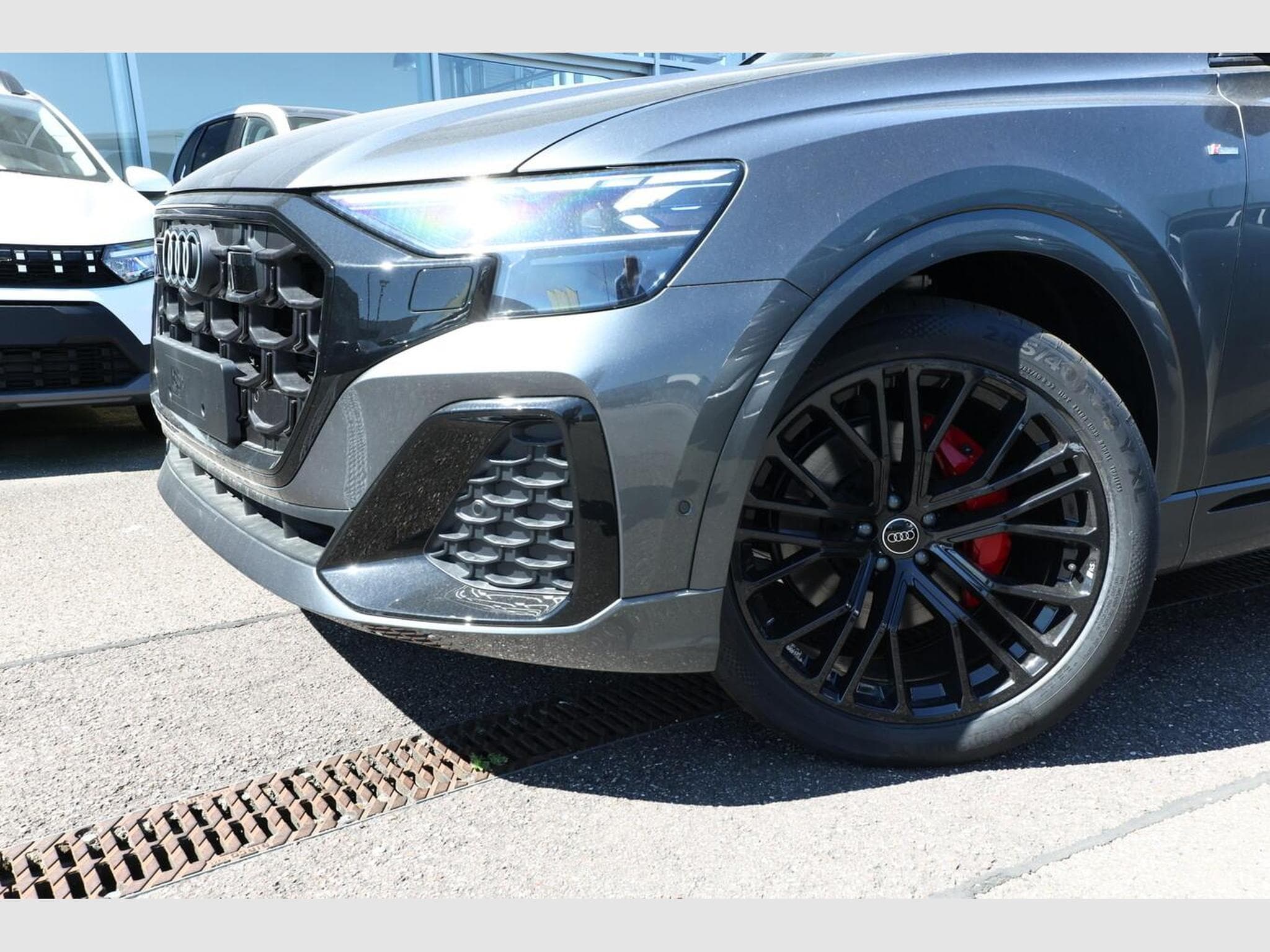 Audi Q8 S line (2026) - Photo 5